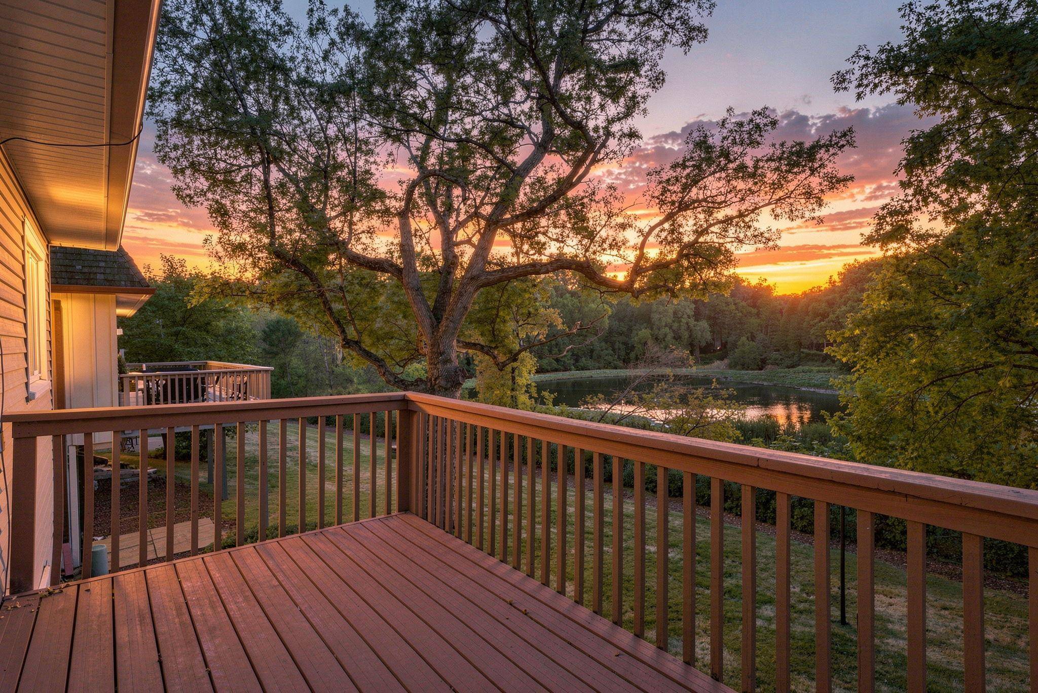 5486 W Bavarian PASS, Fridley, MN 55432