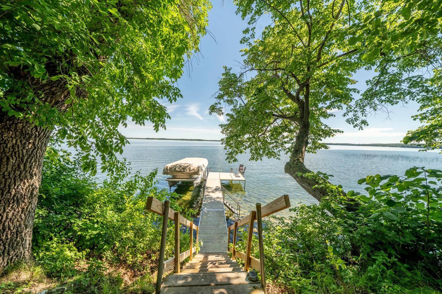 41780 Kansas Point LN, Pelican Rapids, MN 56572