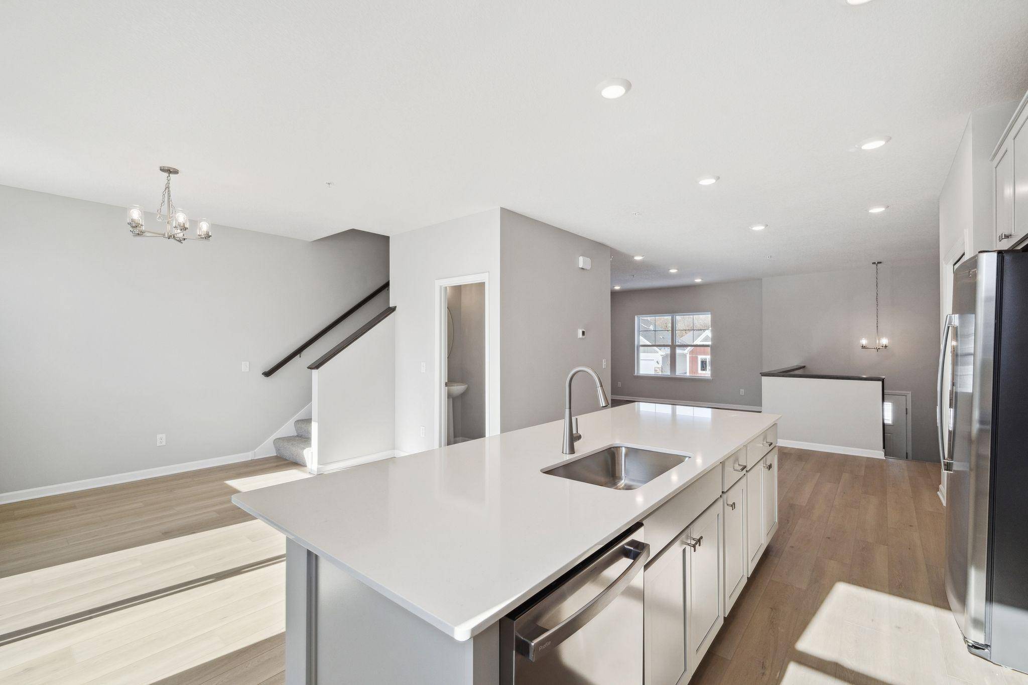 10354 Birchwood CIR, Victoria, MN 55318