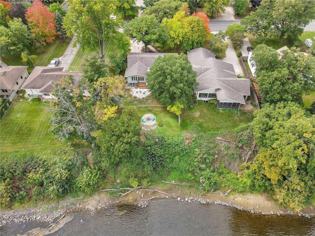 705 W River ST, Monticello, MN 55362