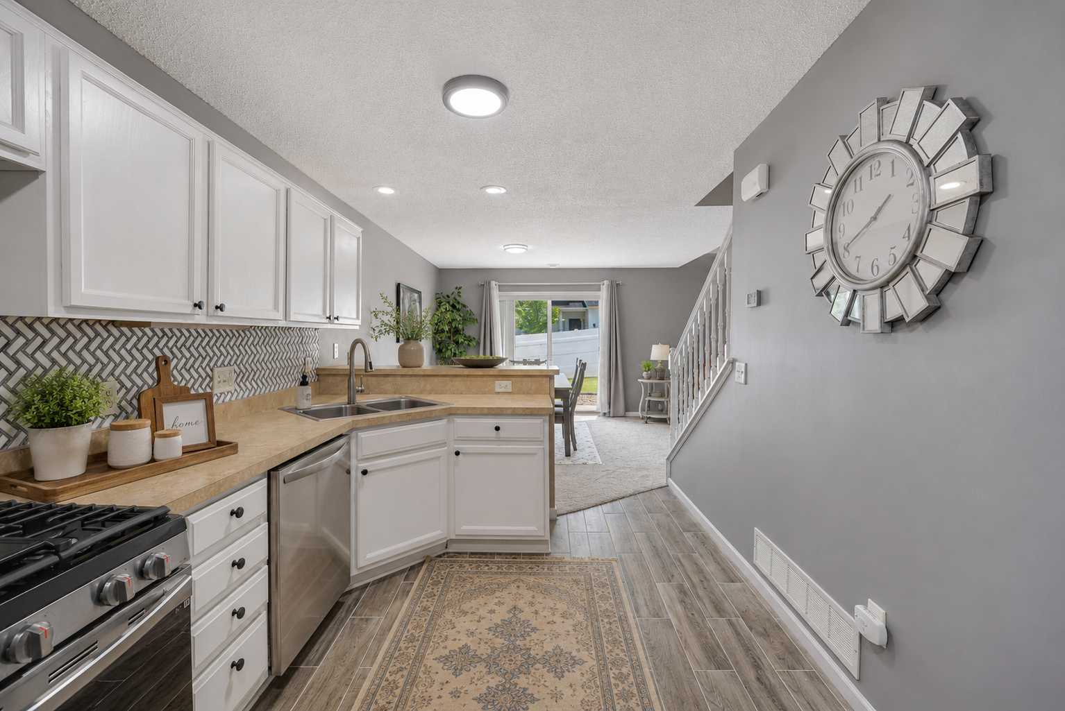 7349 Kalland CIR NE #46, Albertville, MN 55301
