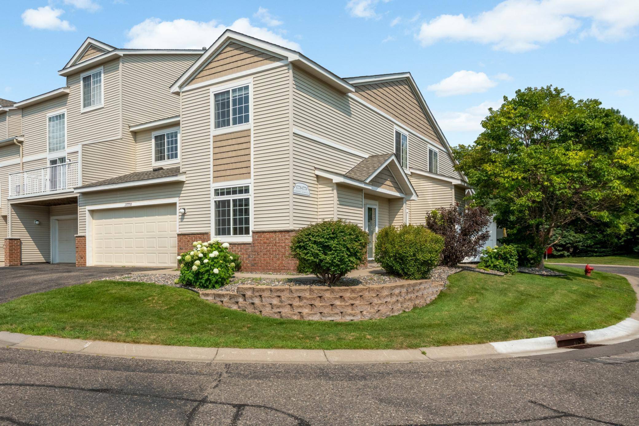 17770 66th AVE N, Maple Grove, MN 55311