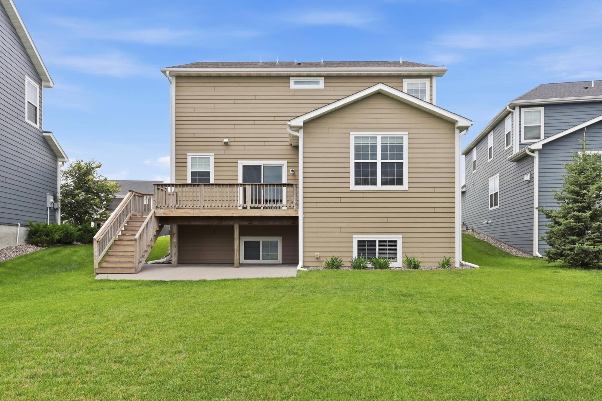 15652 Eddy Creek WAY, Apple Valley, MN 55124