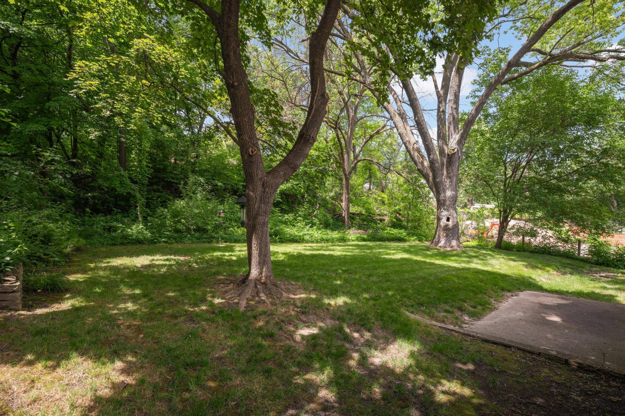 624 Pleasant ST, Excelsior, MN 55331