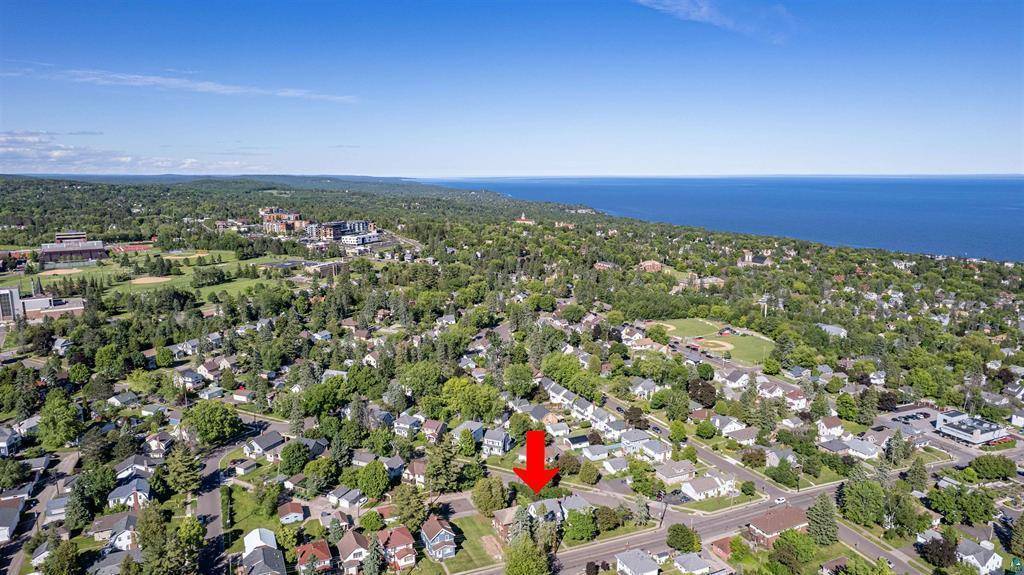 928 N 19th AVE E, Duluth, MN 55812