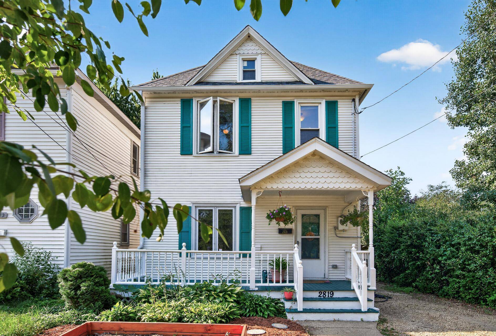 2819 E 25th ST, Minneapolis, MN 55406