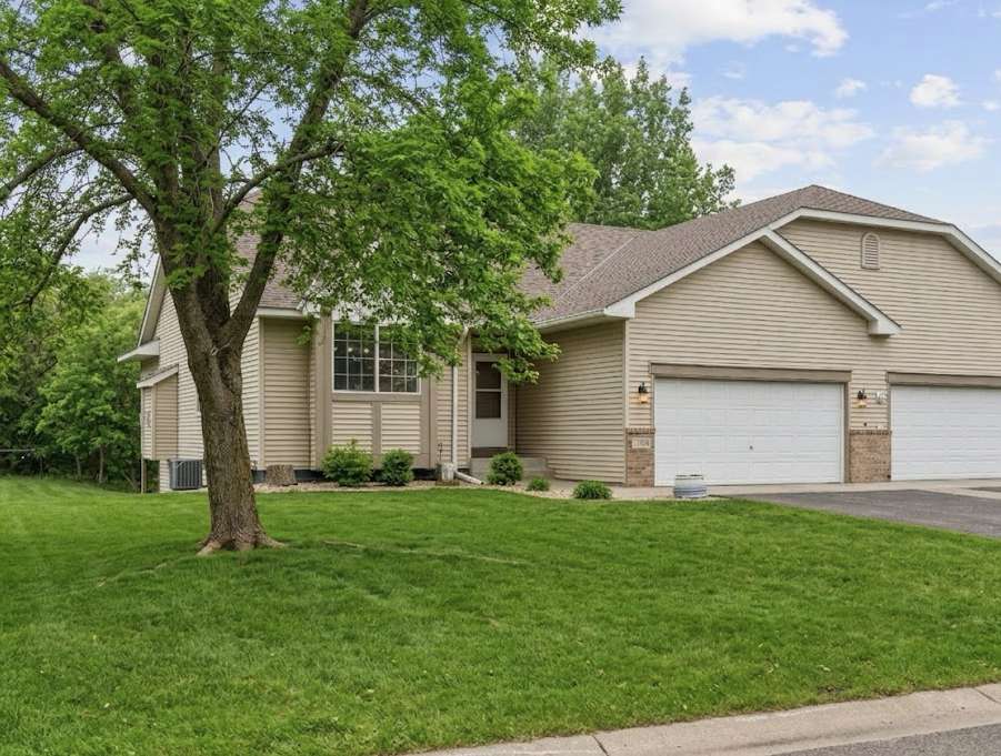 13761 Dorothy DR, Rogers, MN 55374