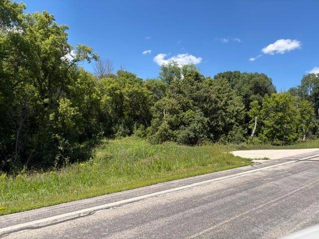 2835 Hadley Valley RD NE, Rochester, MN 55906