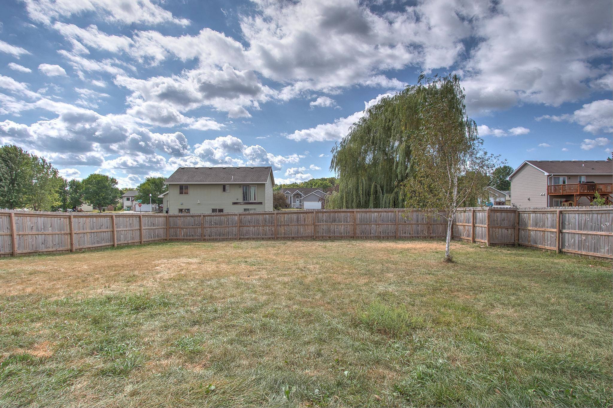 705 Bluebird ST, Mora, MN 55051