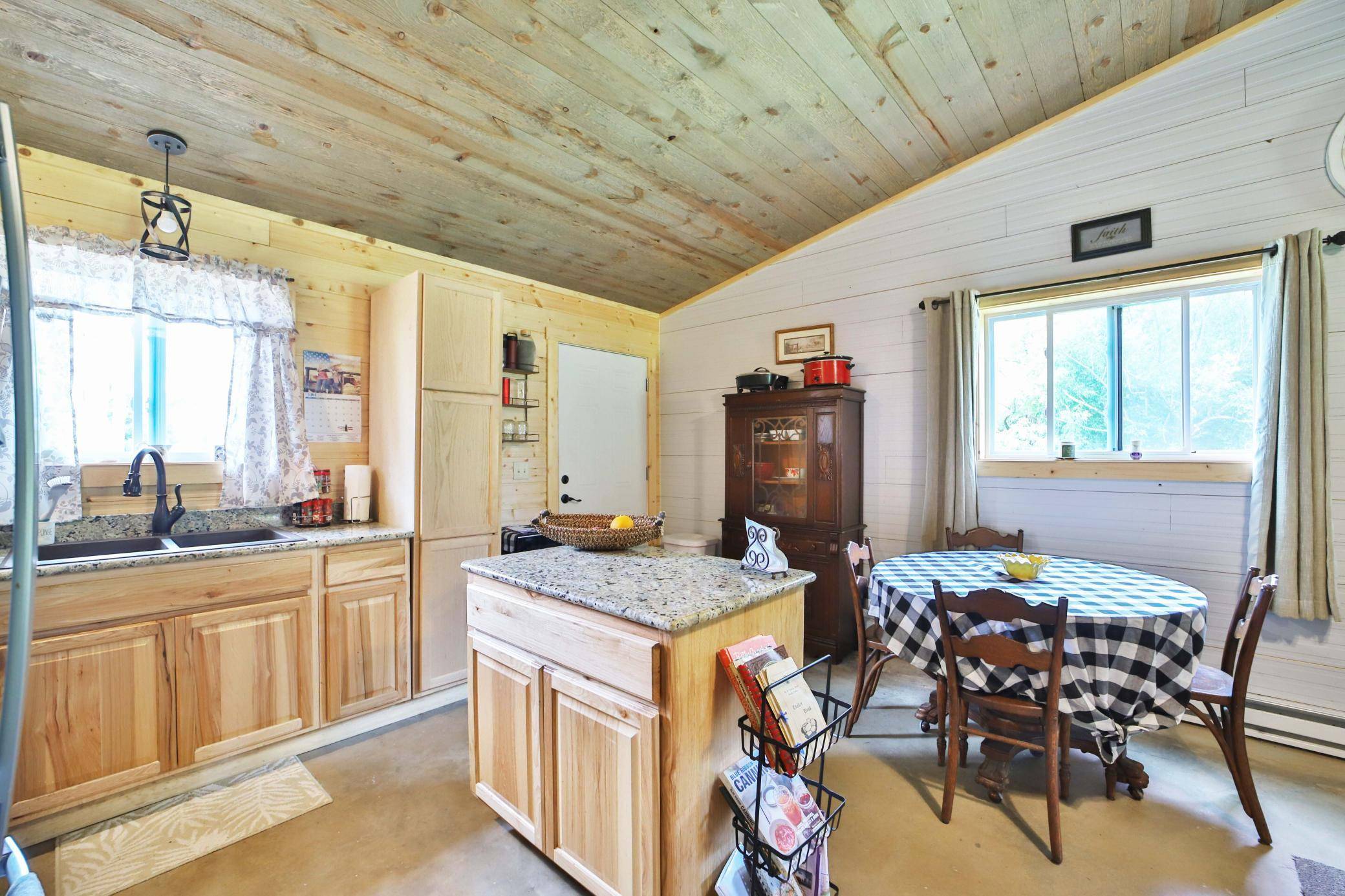 25027 Blazina RD, Aitkin, MN 56431