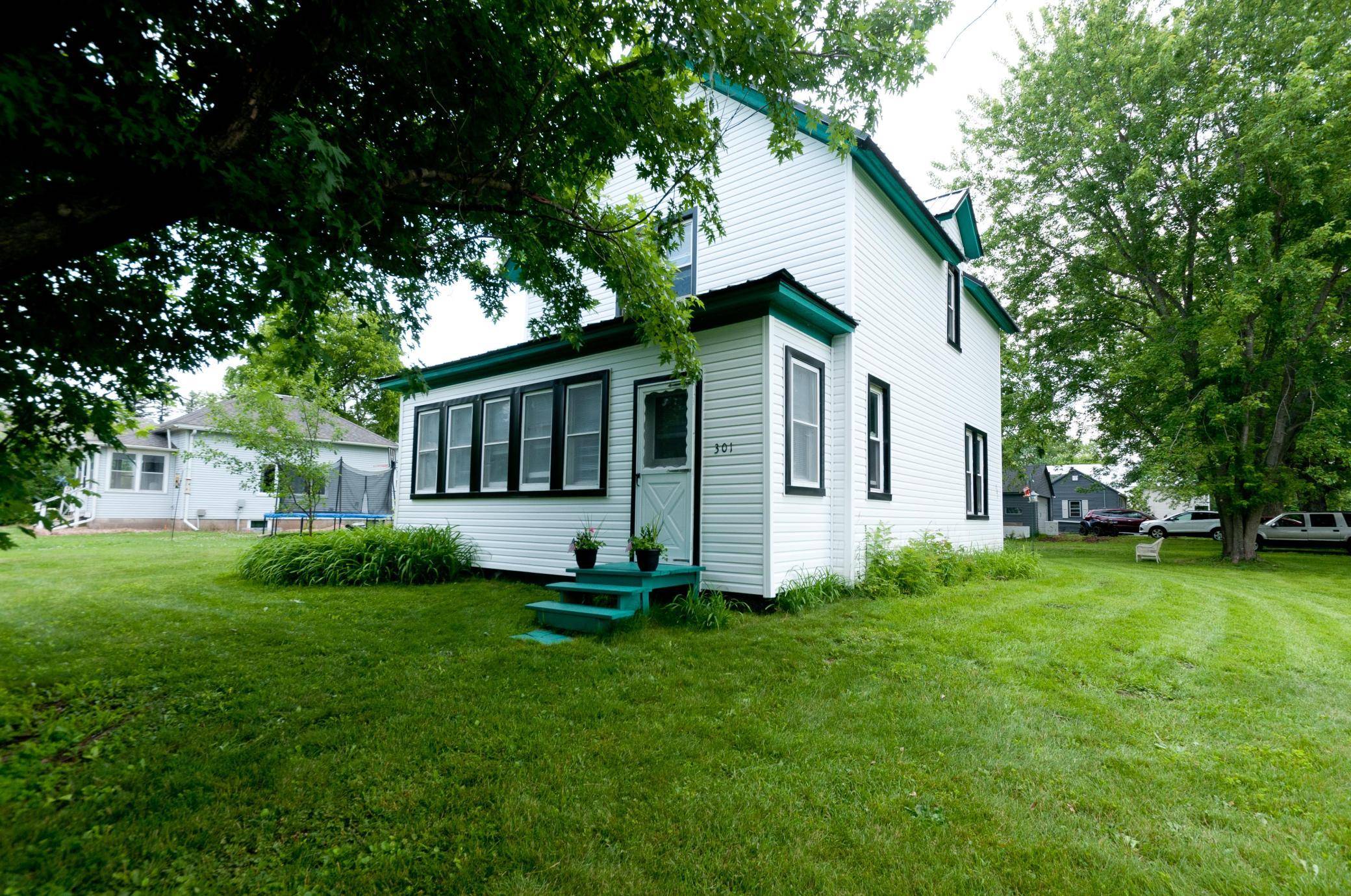 301 N 10th ST, Cameron, WI 54822