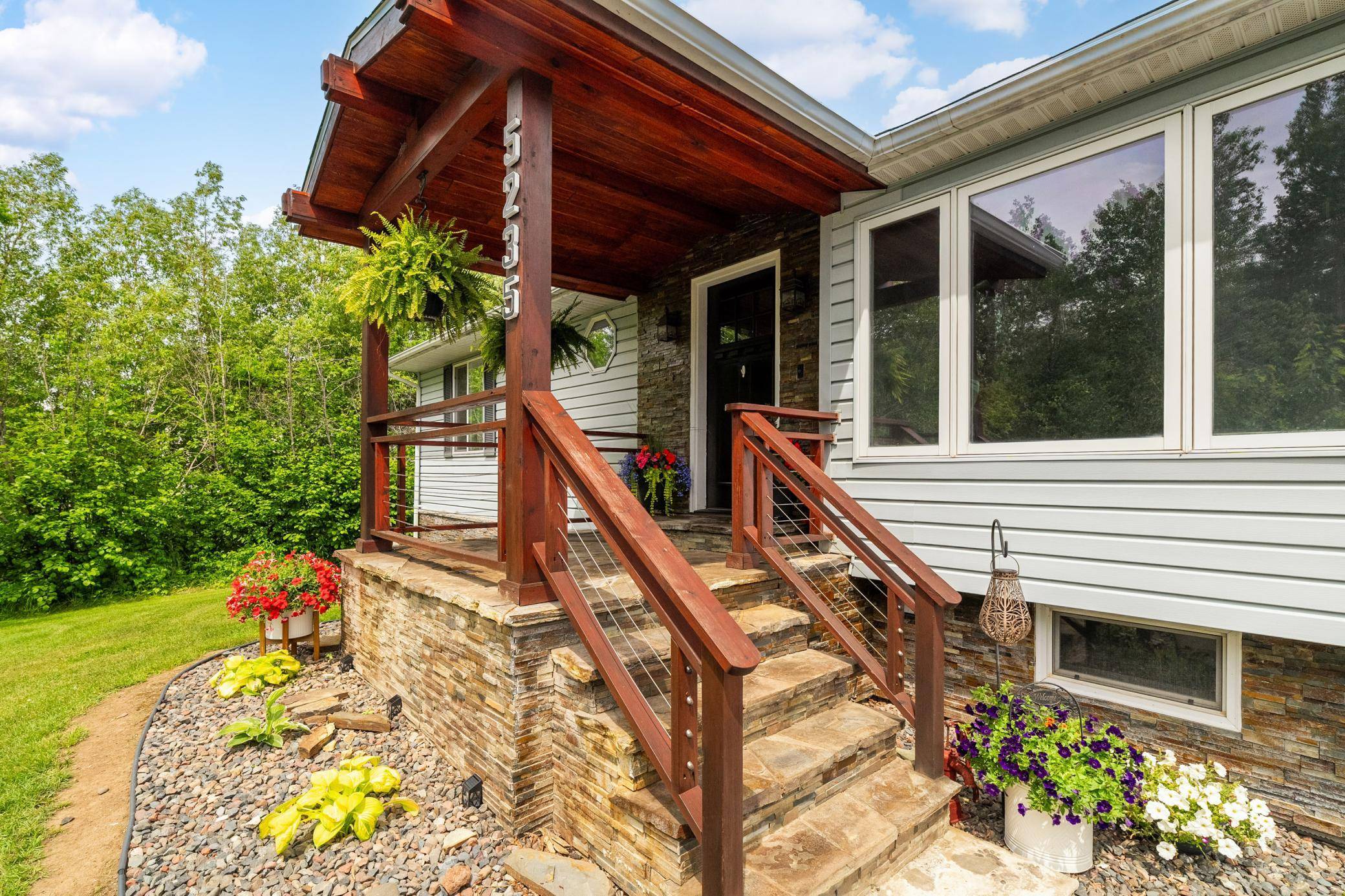 5235 Kingswood LN, Hermantown, MN 55811