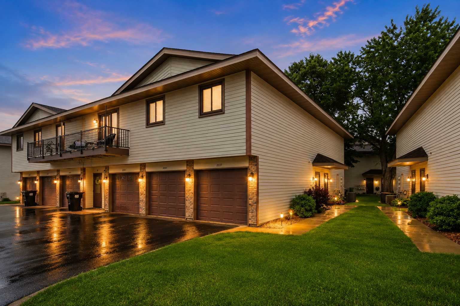 11137 Edgewood CIR N, Champlin, MN 55316