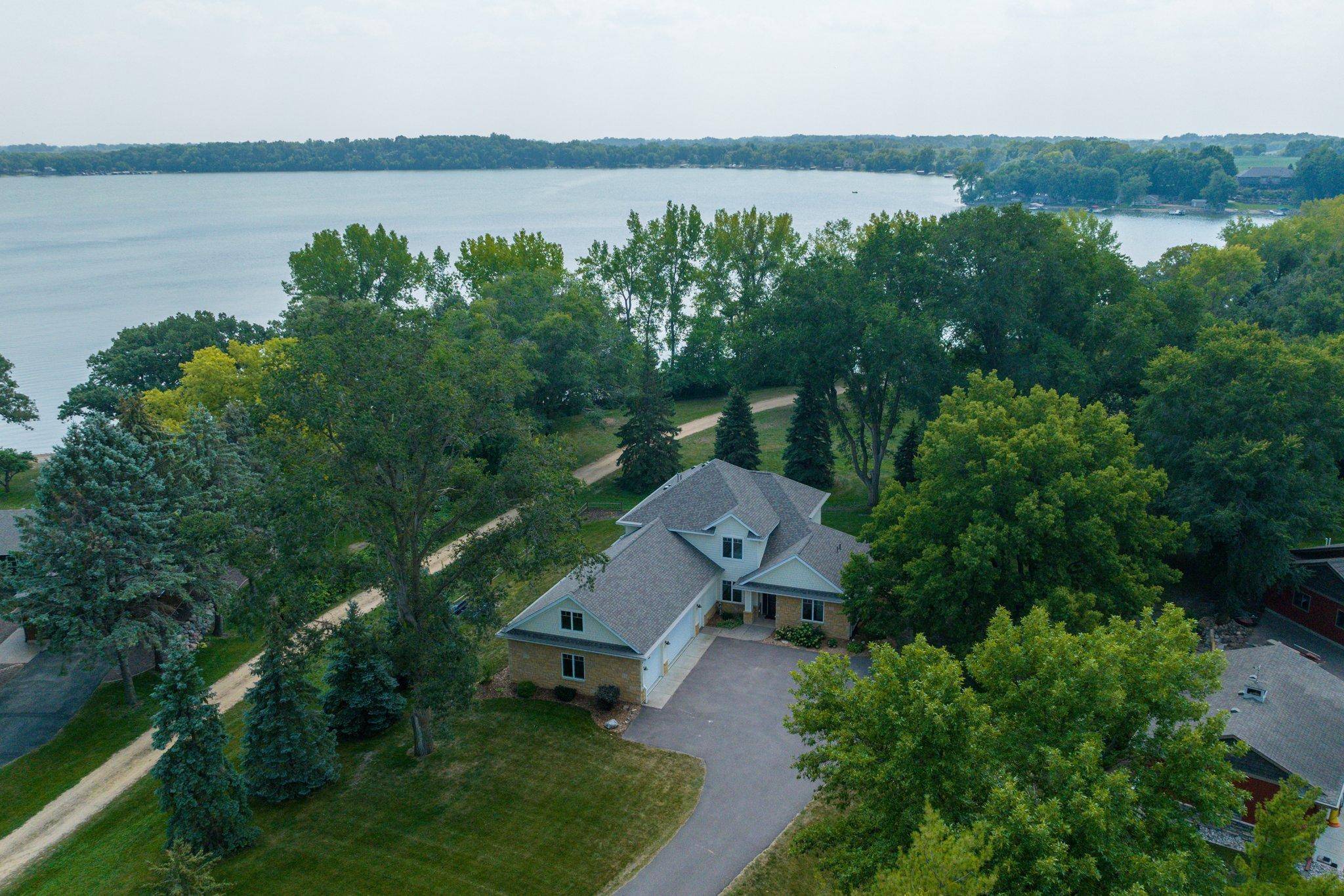 6206 Shamrock DR, Madison Lake, MN 56063