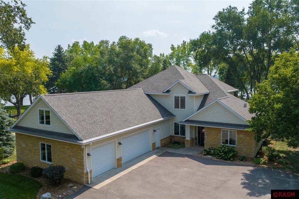 6206 Shamrock DR, Madison Lake, MN 56063