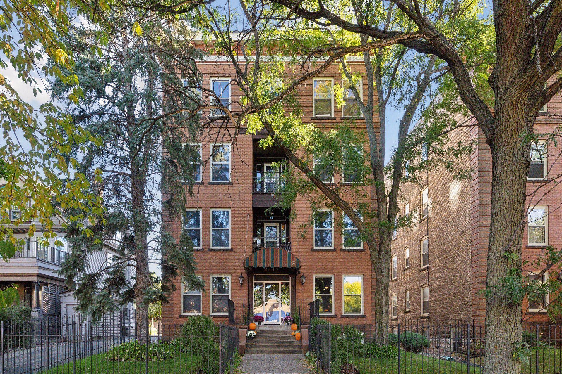 2417 Emerson AVE S #109, Minneapolis, MN 55405