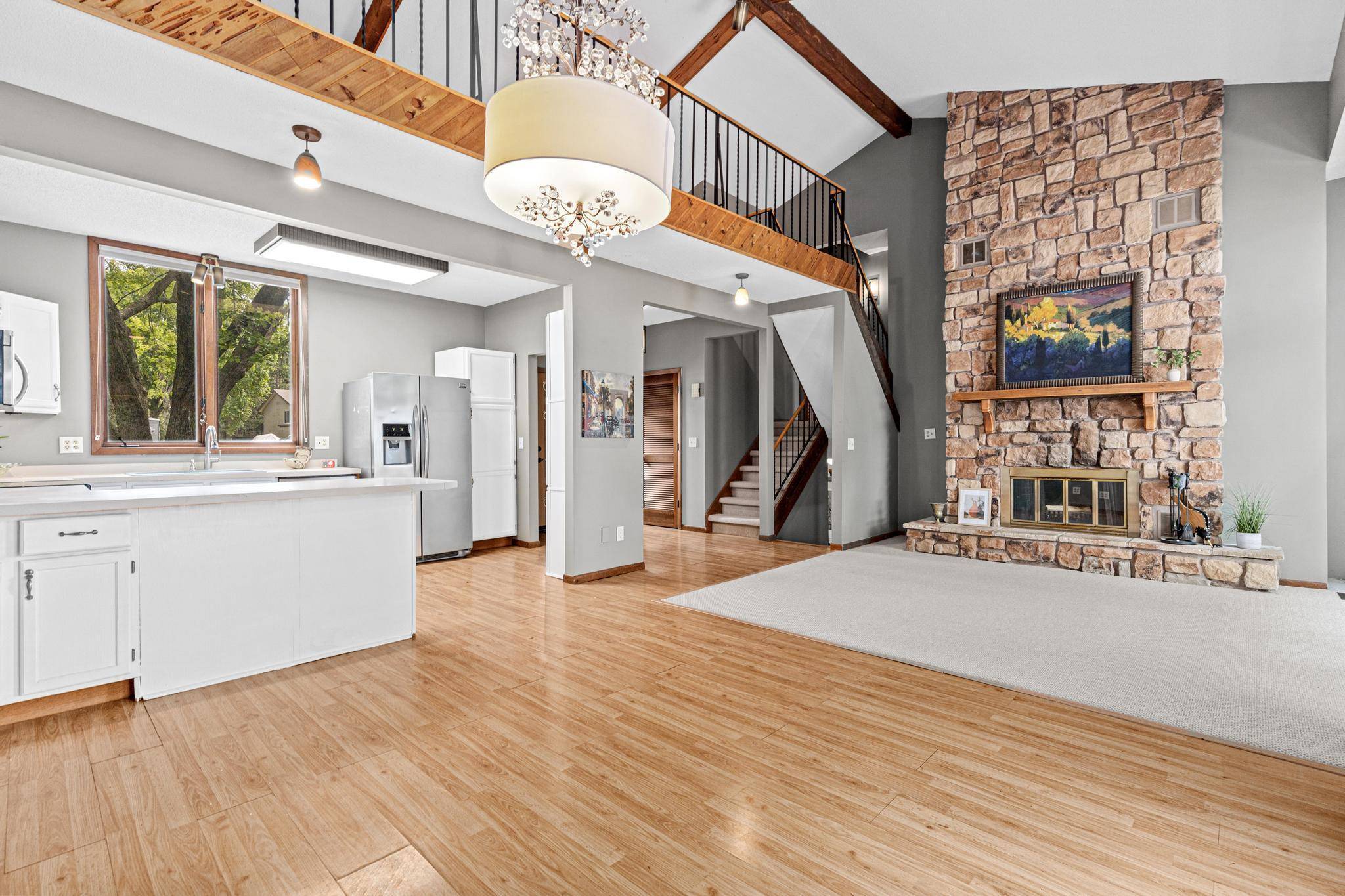 8955 Hilltop DR, Saint Bonifacius, MN 55375