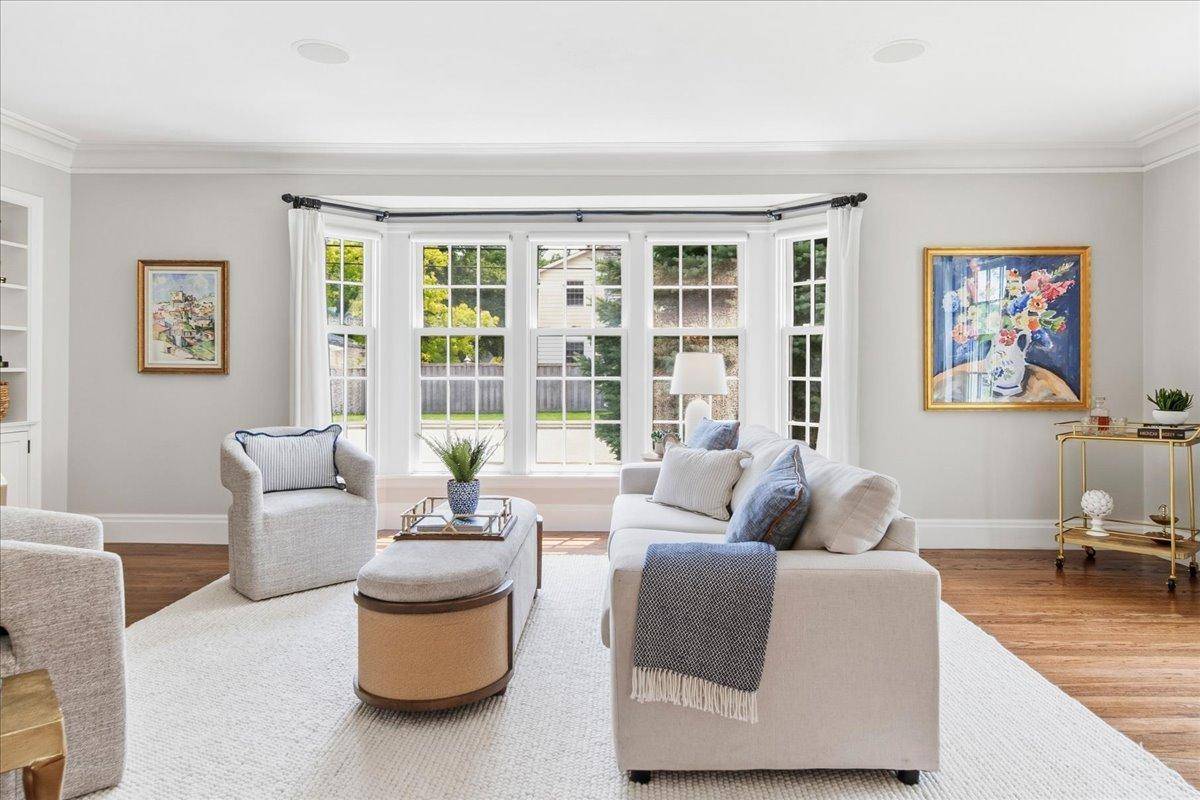 5337 Wooddale AVE, Edina, MN 55424