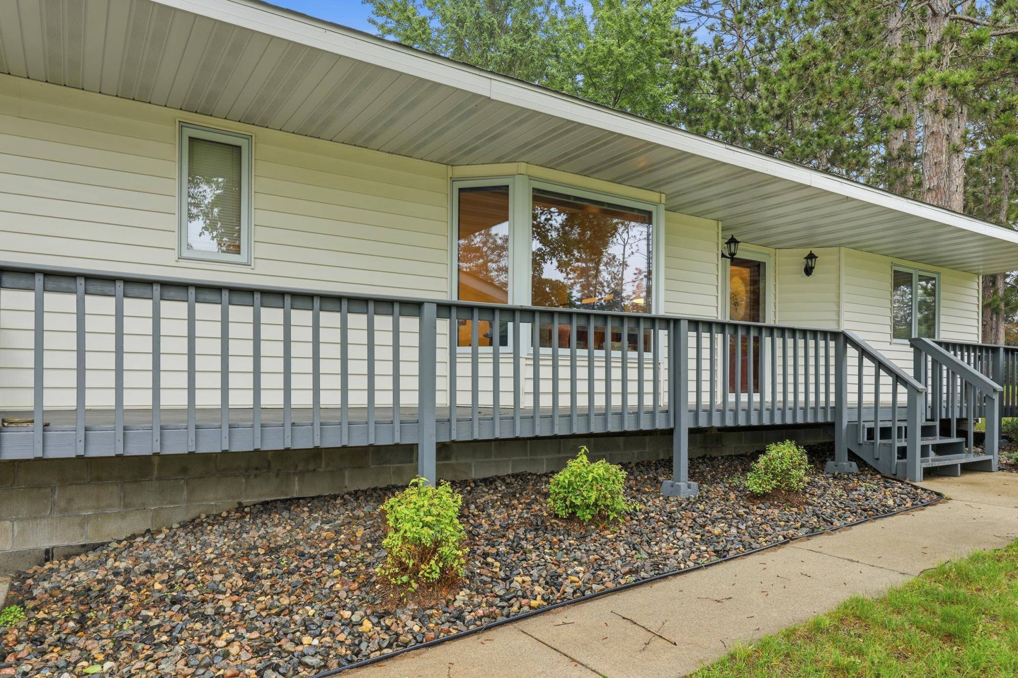 319 1st ST NW, Menahga, MN 56464