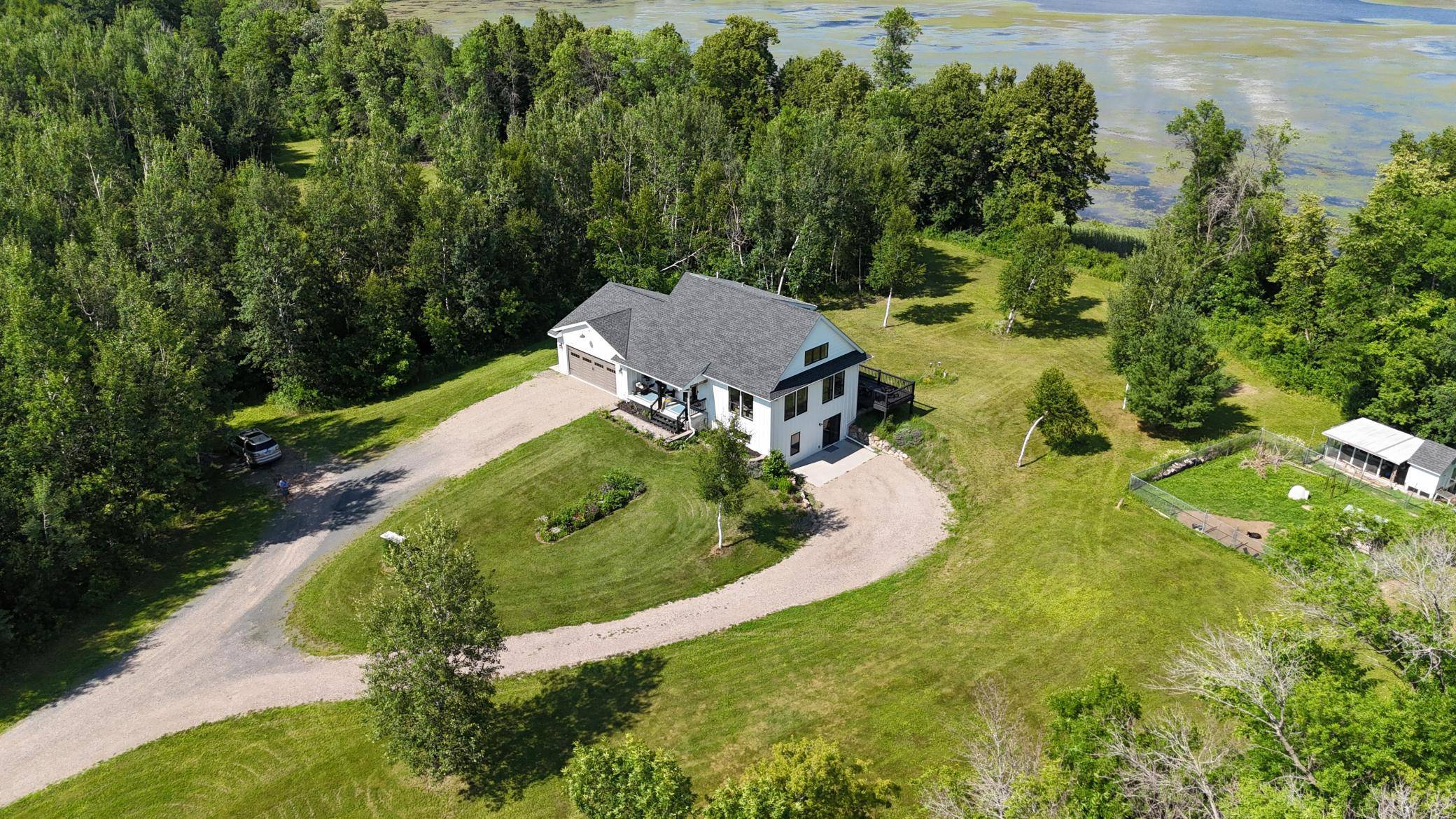 28615 Quail RD, Shafer, MN 55074