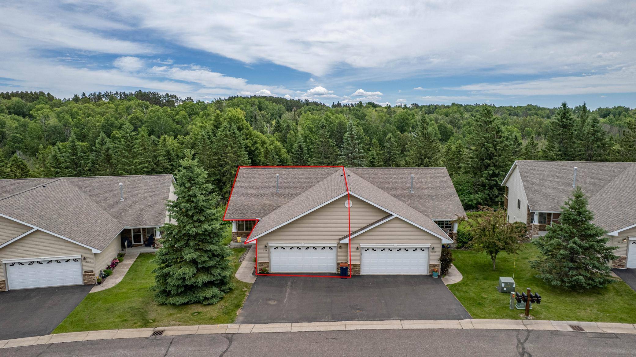 3753 Keene Creek LN, Hermantown, MN 55811