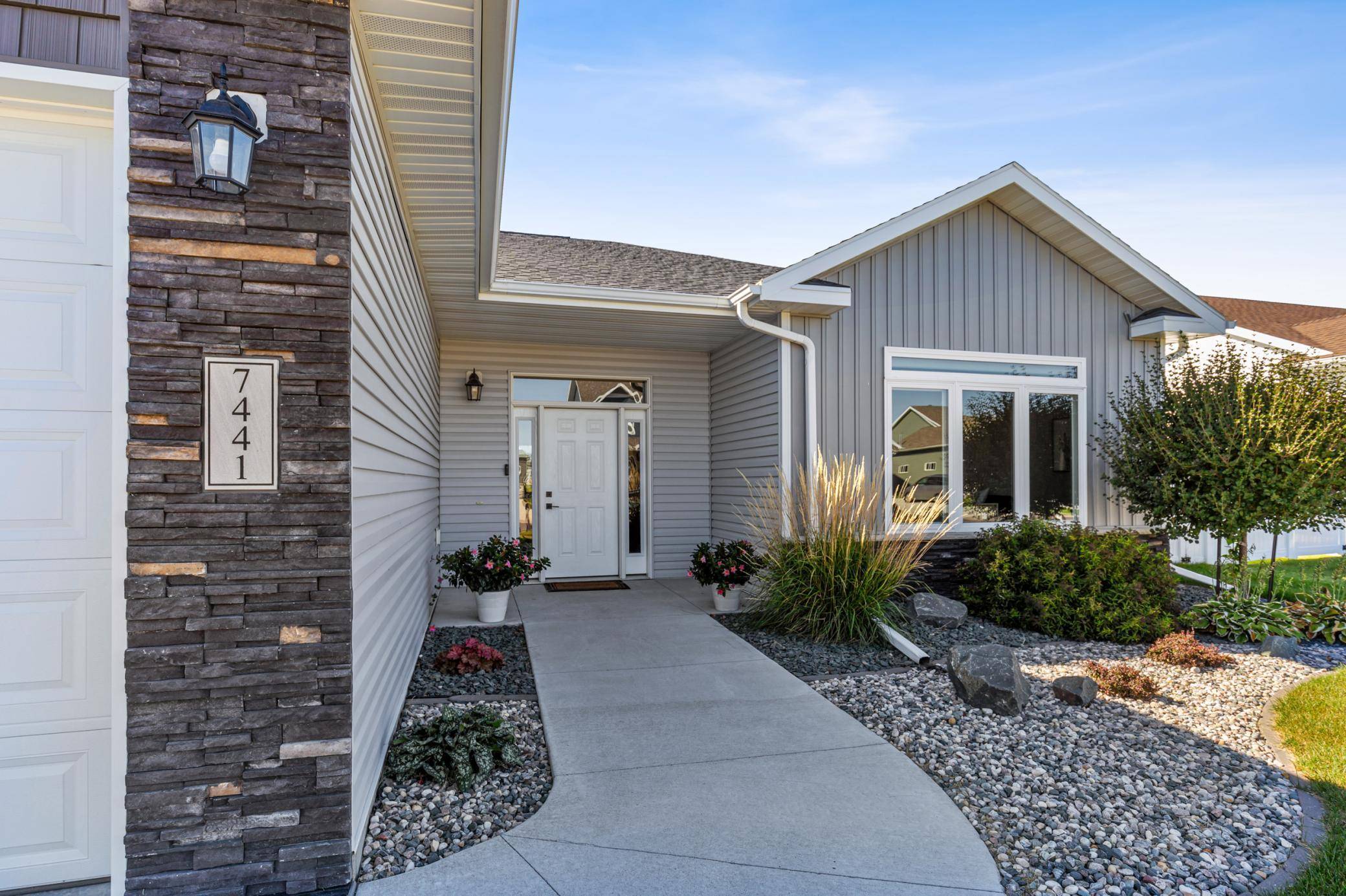 7441 15th ST S, Fargo, ND 58104