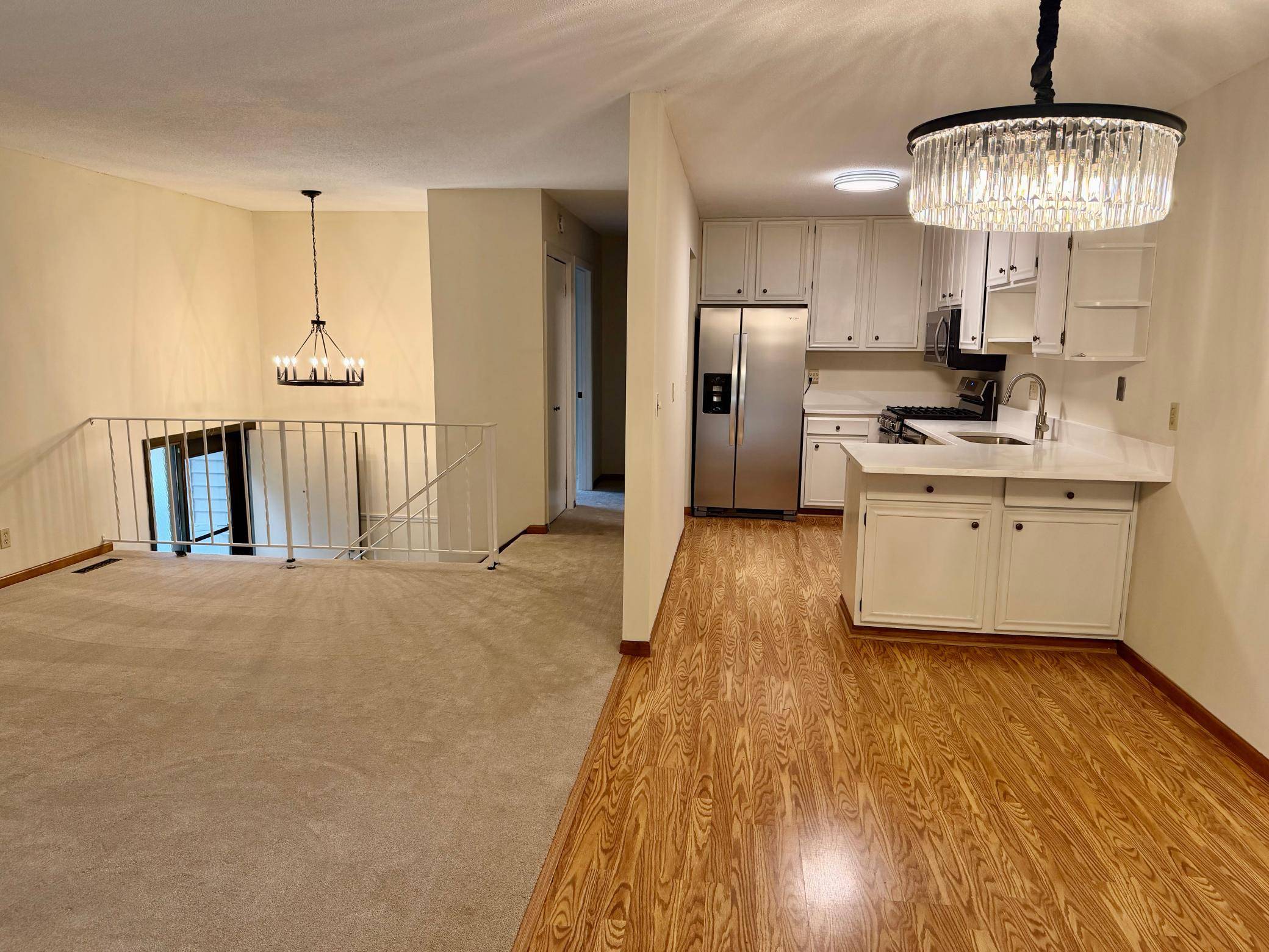 10702 Cavell RD, Bloomington, MN 55438