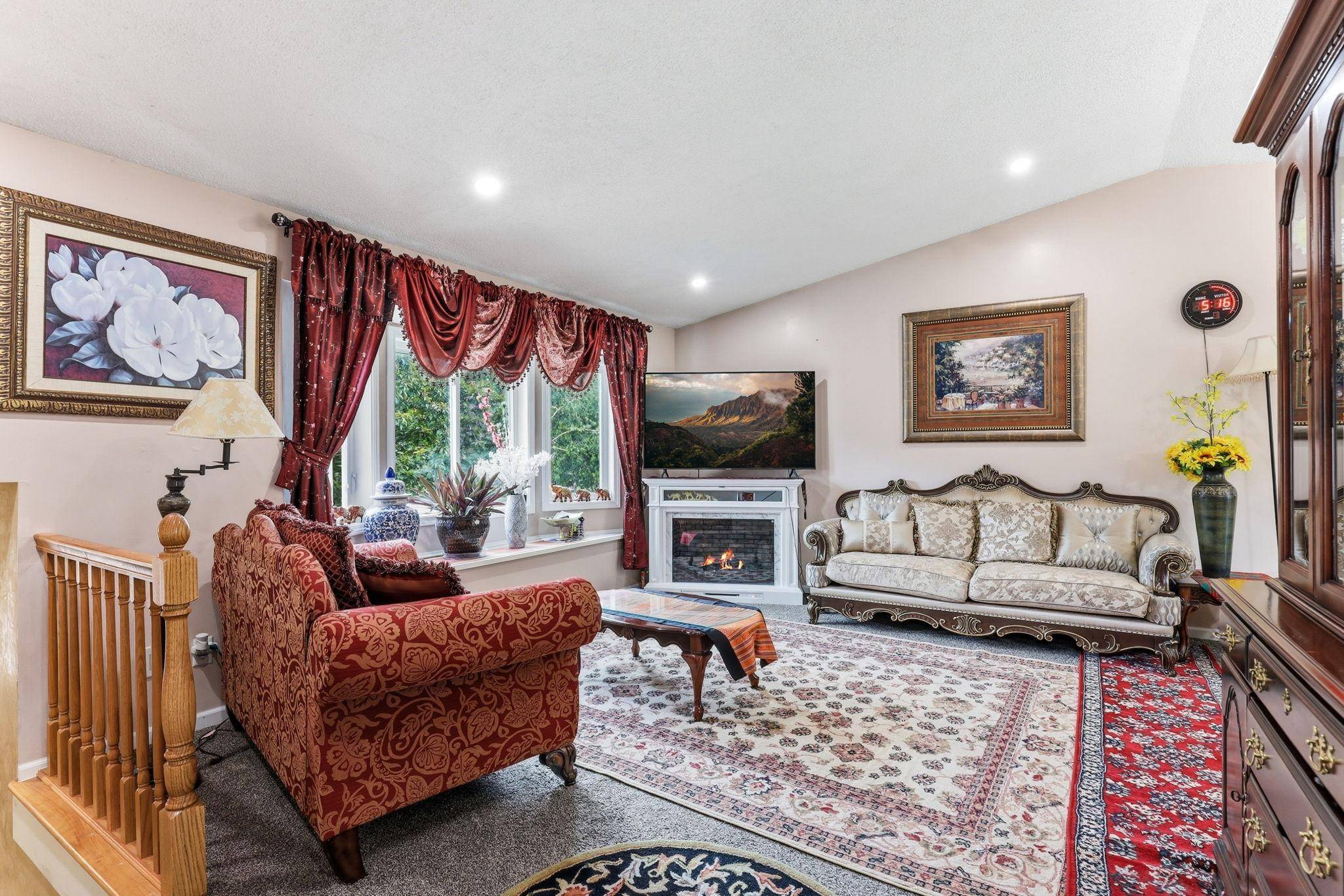 17762 S Shore LN W, Eden Prairie, MN 55346