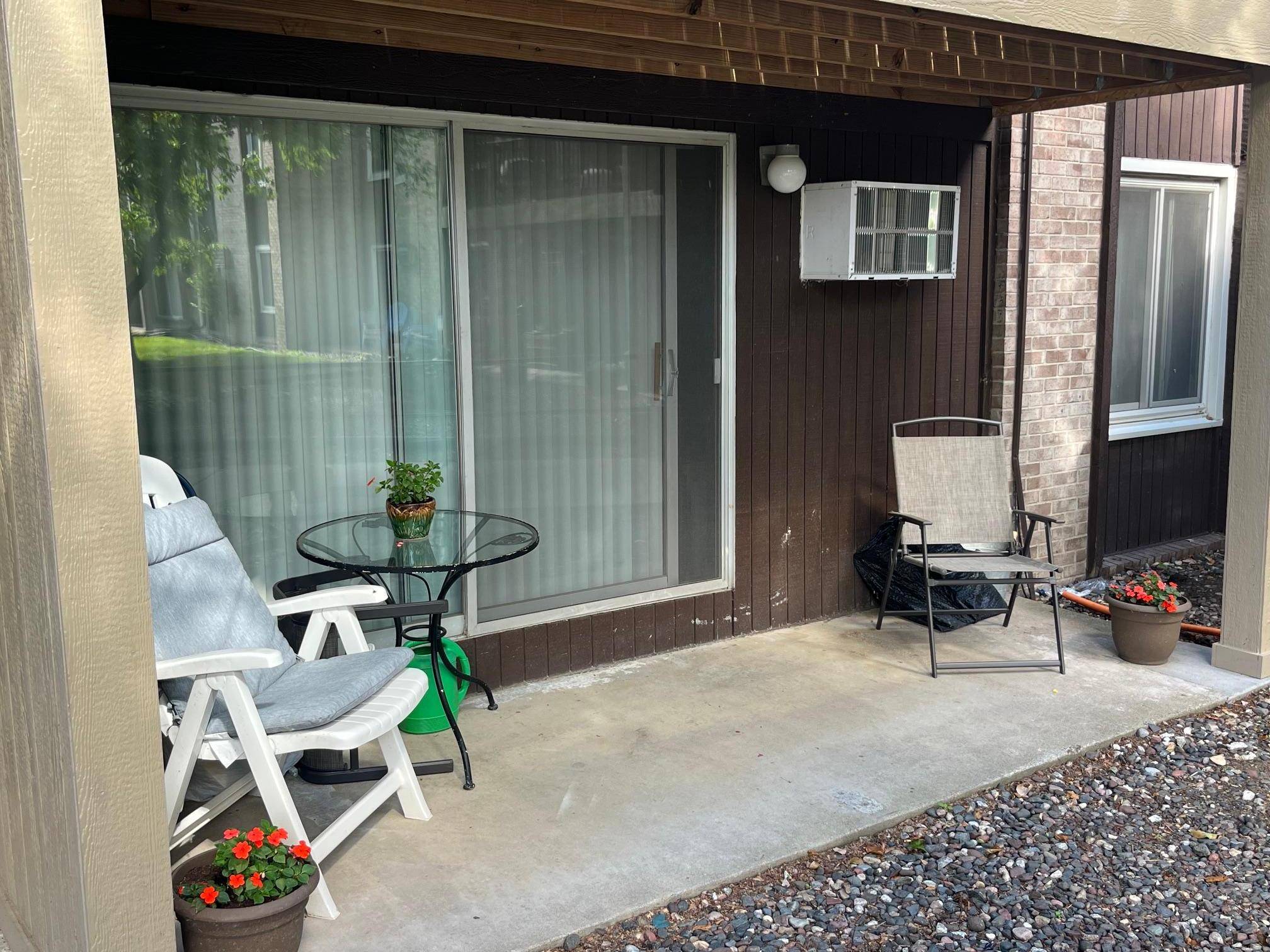 4207 Lakeside AVE N #122, Brooklyn Center, MN 55429