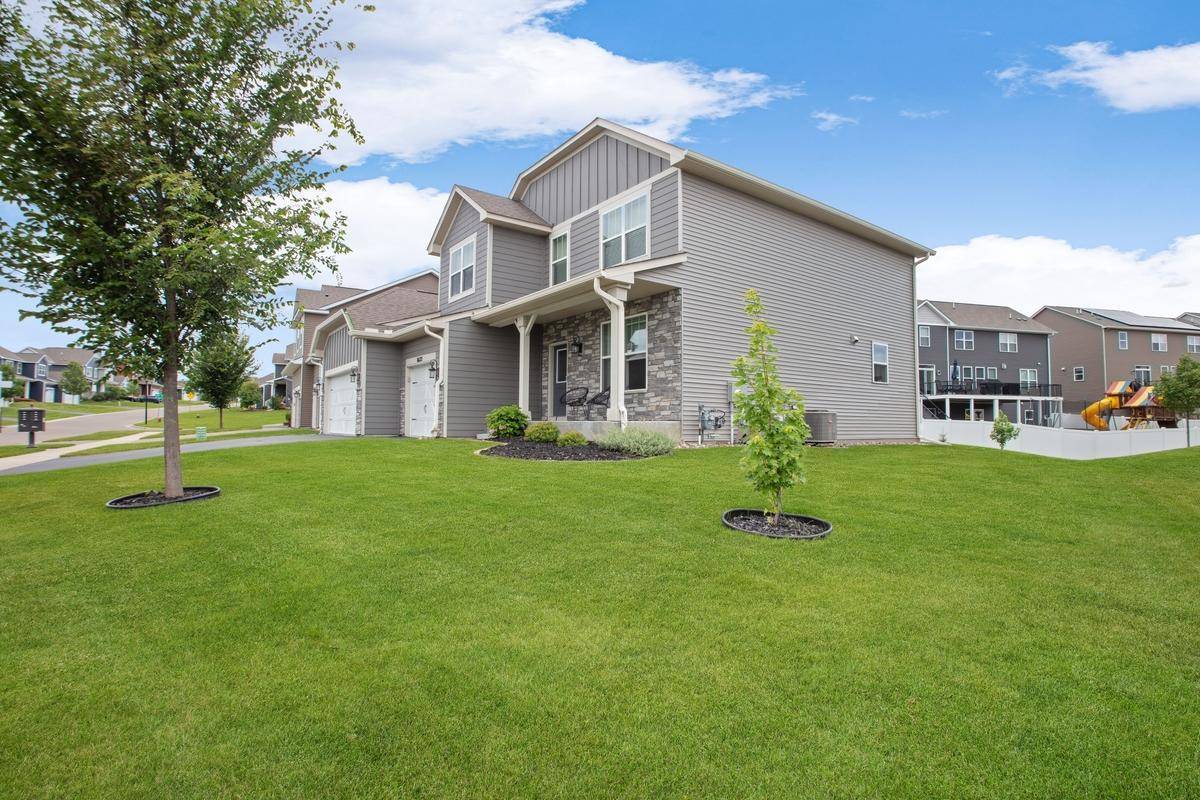 8622 Platinum CV, Woodbury, MN 55129