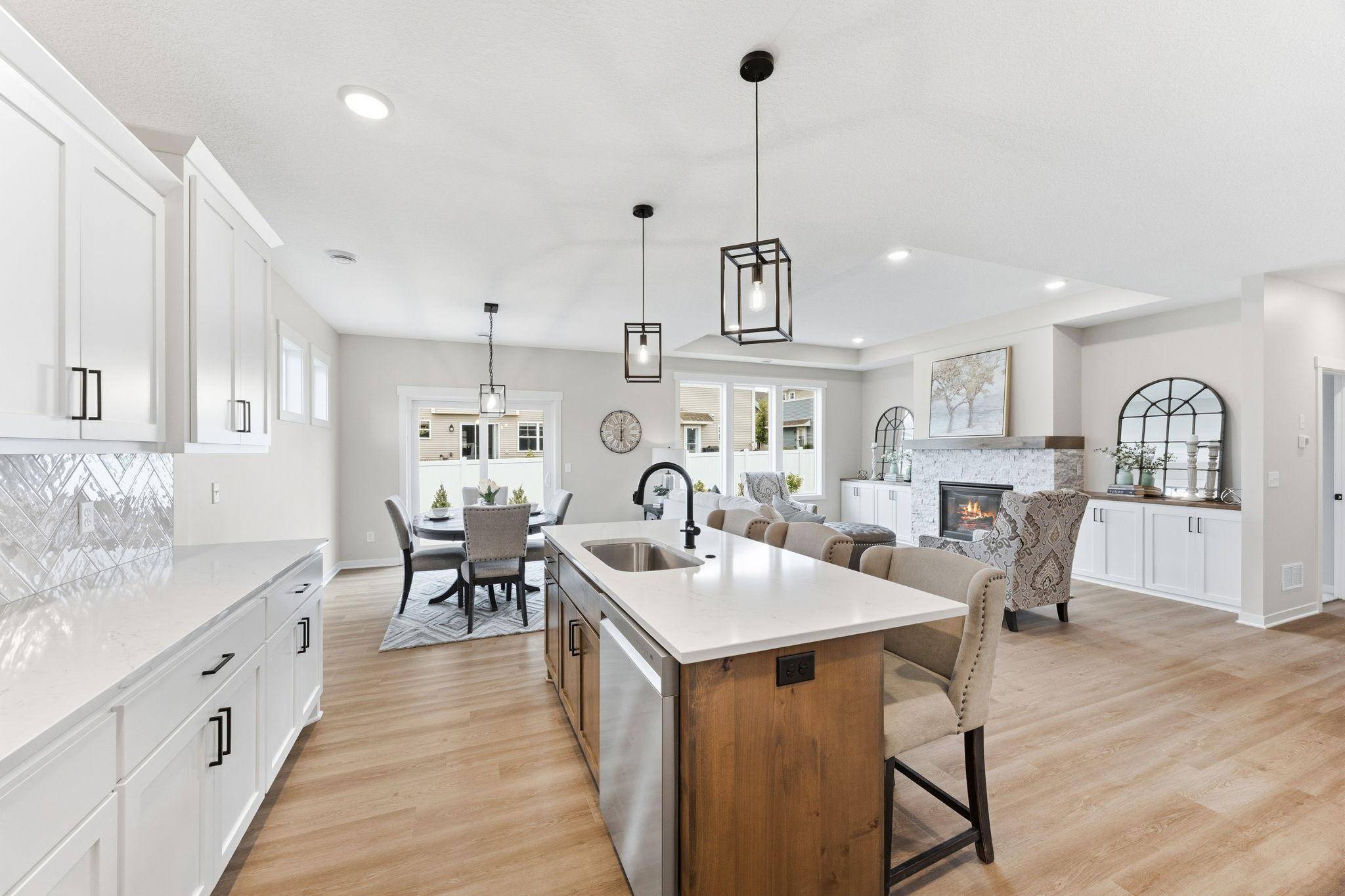 13810 102nd CT N, Maple Grove, MN 55369