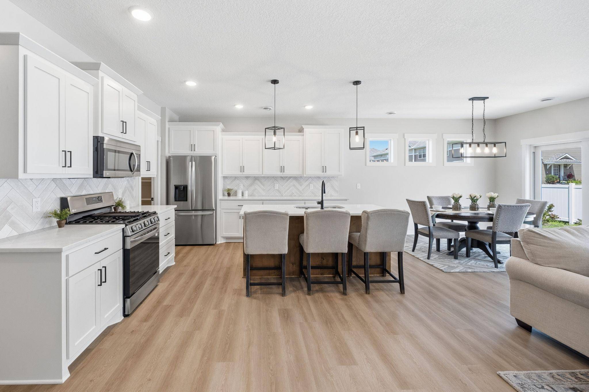 13810 102nd CT N, Maple Grove, MN 55369