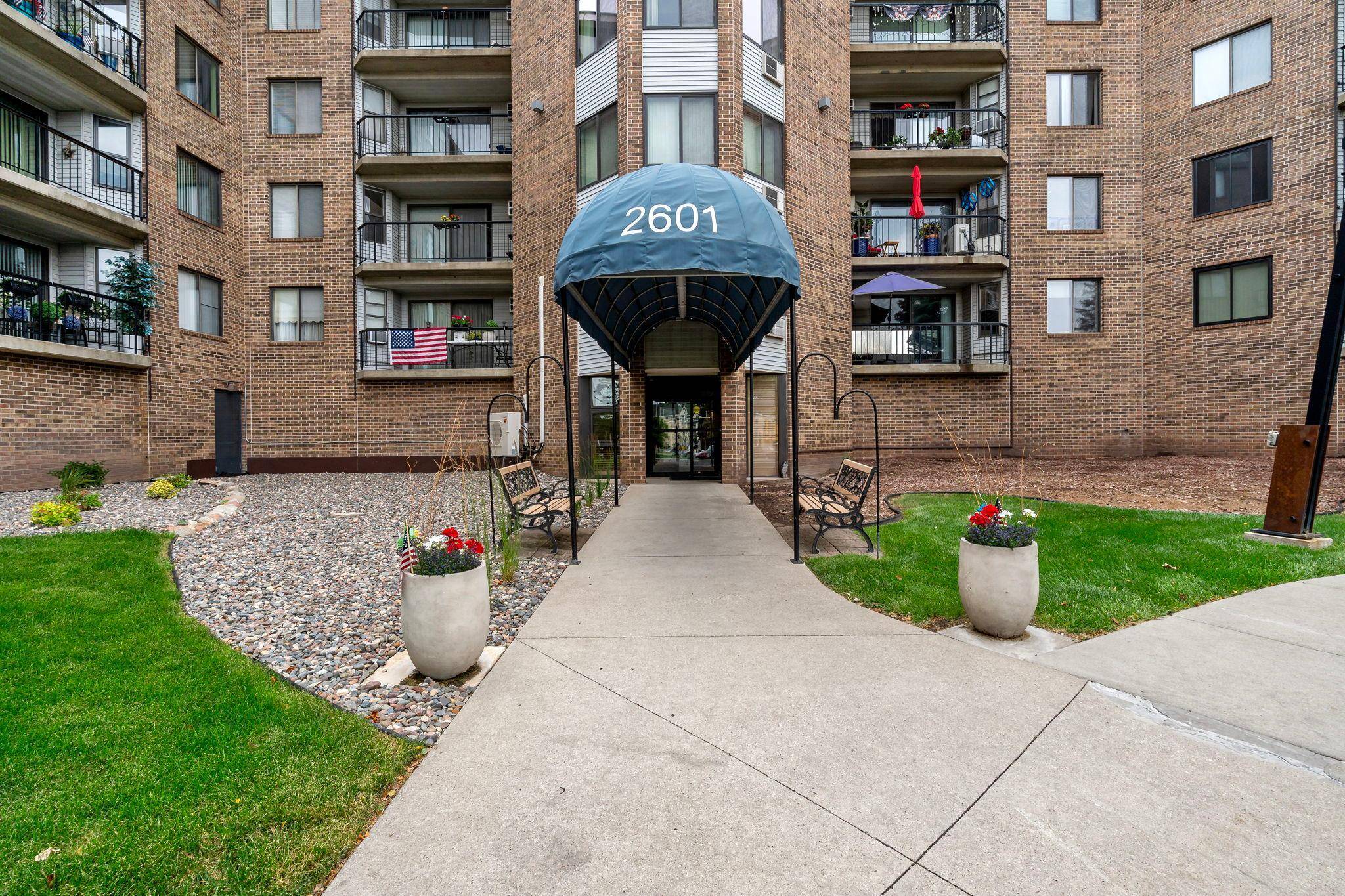 2601 Kenzie TER #315, Saint Anthony, MN 55418
