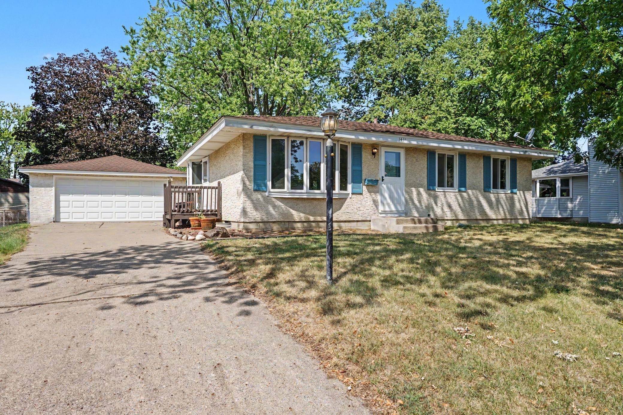 1431 Dayton AVE, Saint Paul Park, MN 55071