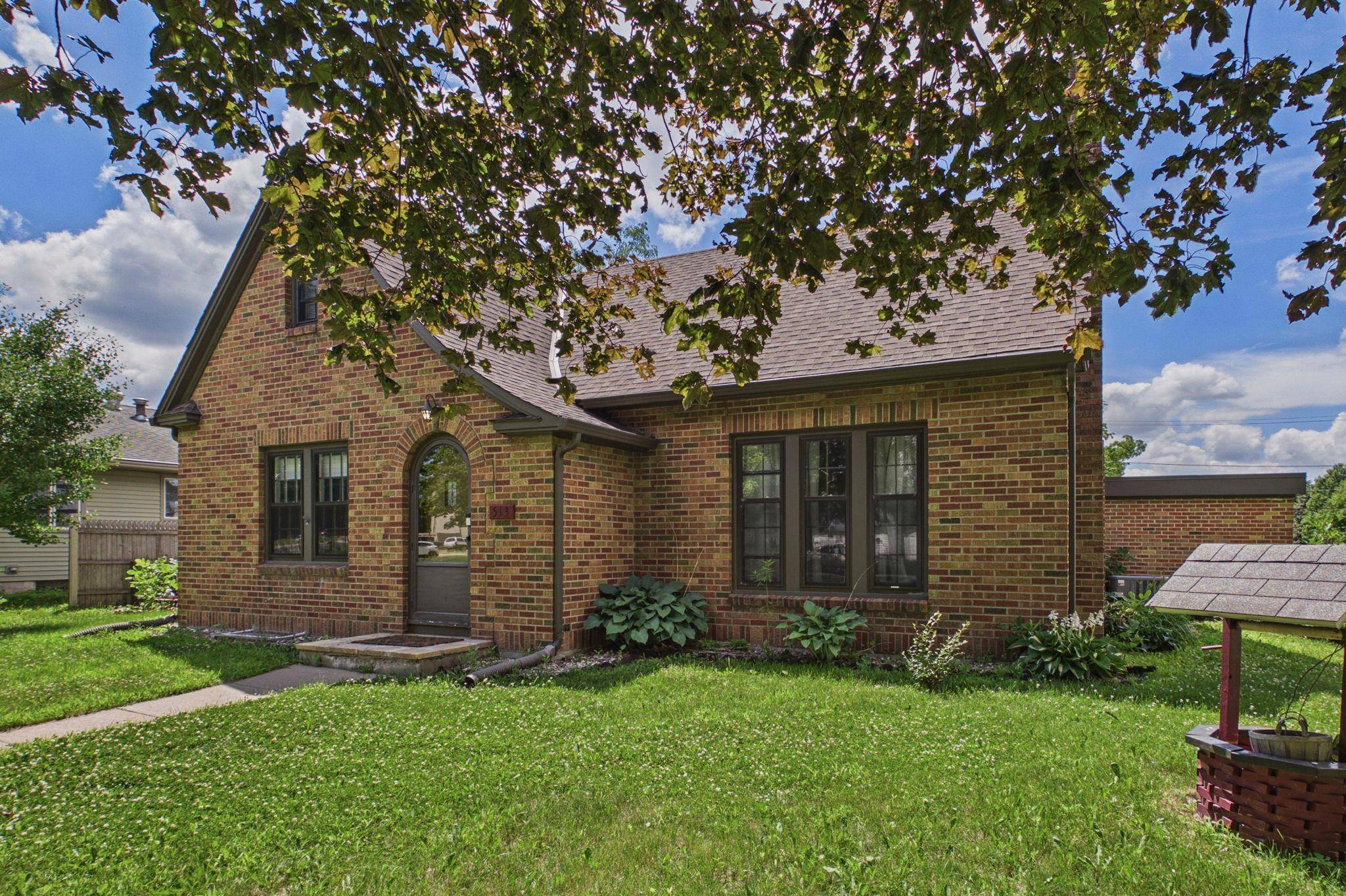 513 5th ST, Gaylord, MN 55334