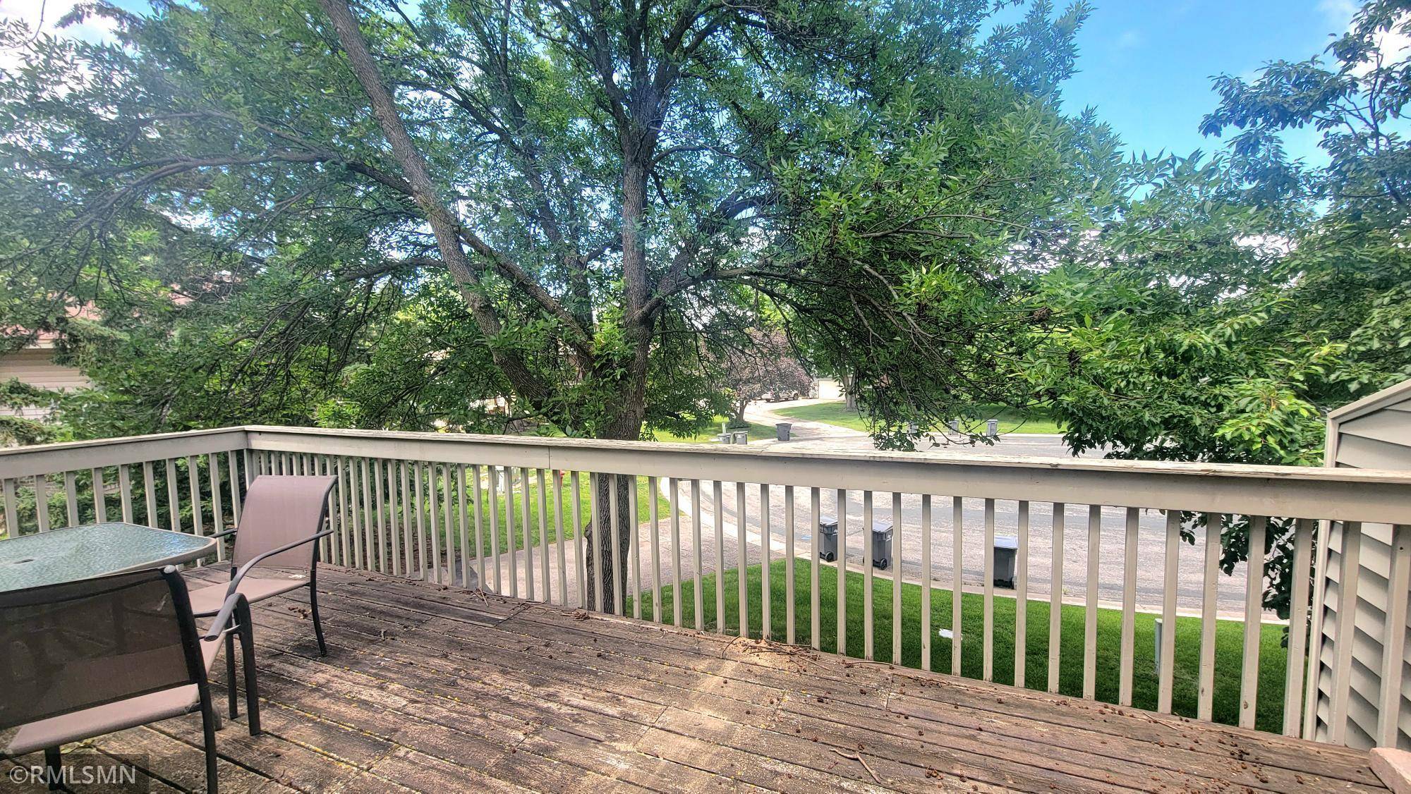 7030 Pima LN, Chanhassen, MN 55317