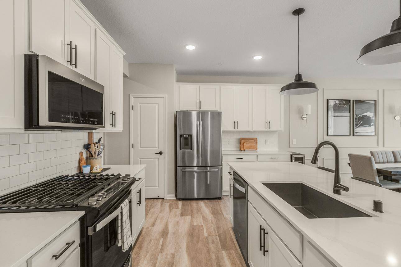 9607 4th ST N, Lake Elmo, MN 55042
