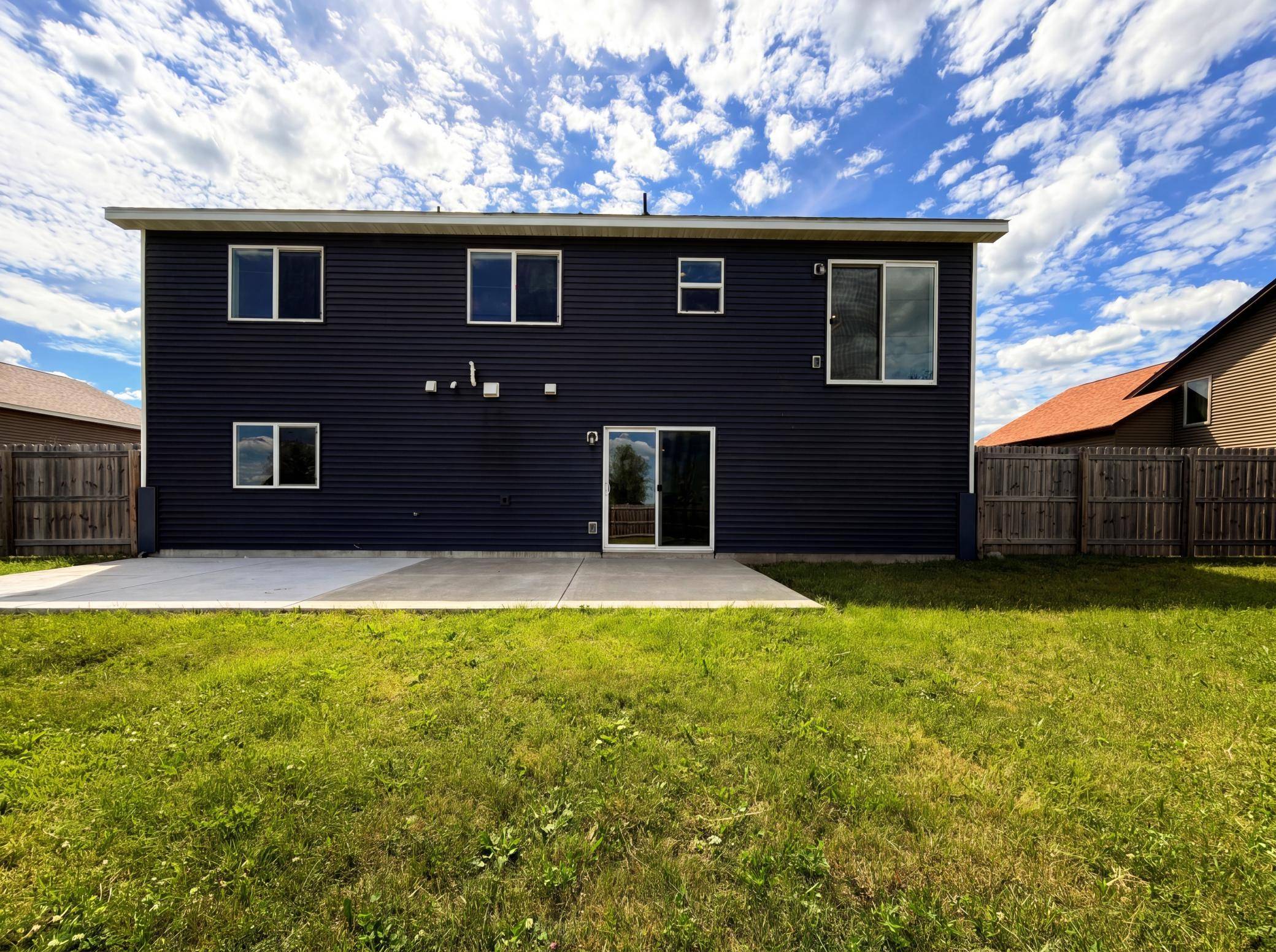 1207 Mulberry AVE NE, Montgomery, MN 56069