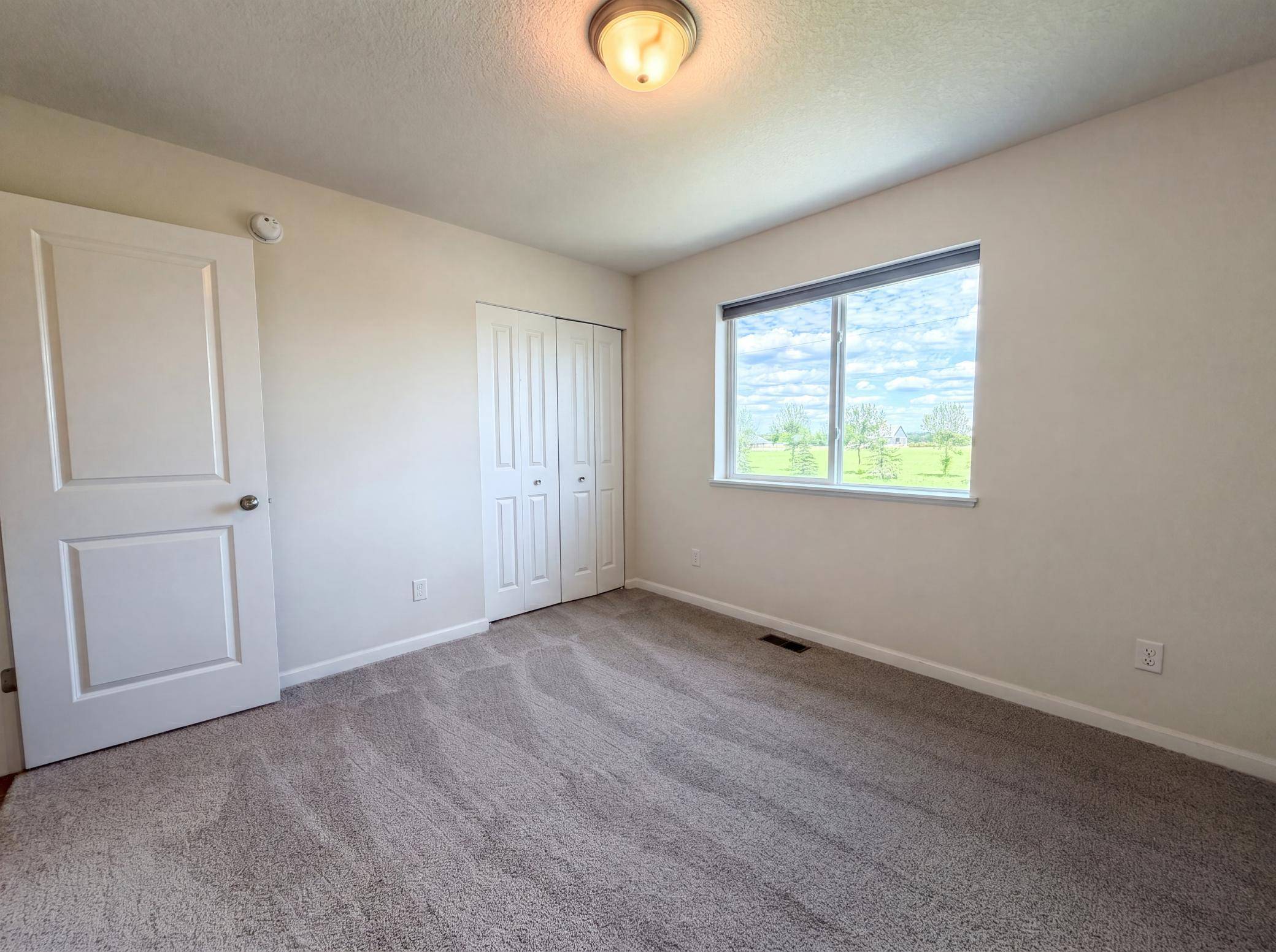 1207 Mulberry AVE NE, Montgomery, MN 56069