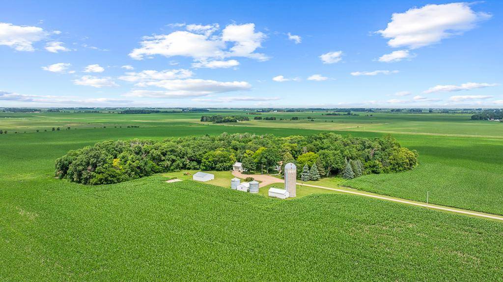 2765 390th ST, Boyd, MN 56218