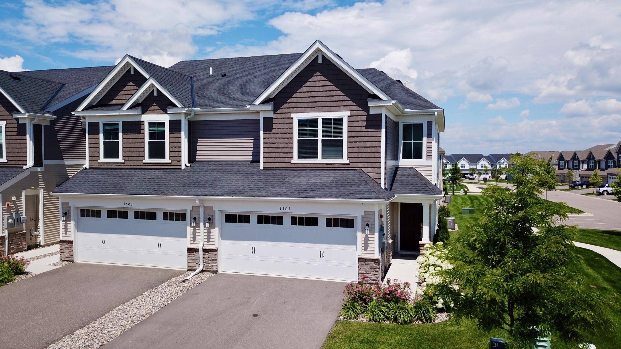 1501 Dogwood LN, Carver, MN 55315