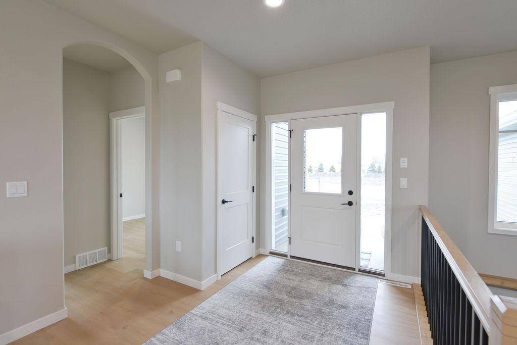 867 Harvest CIR, Horace, ND 58047