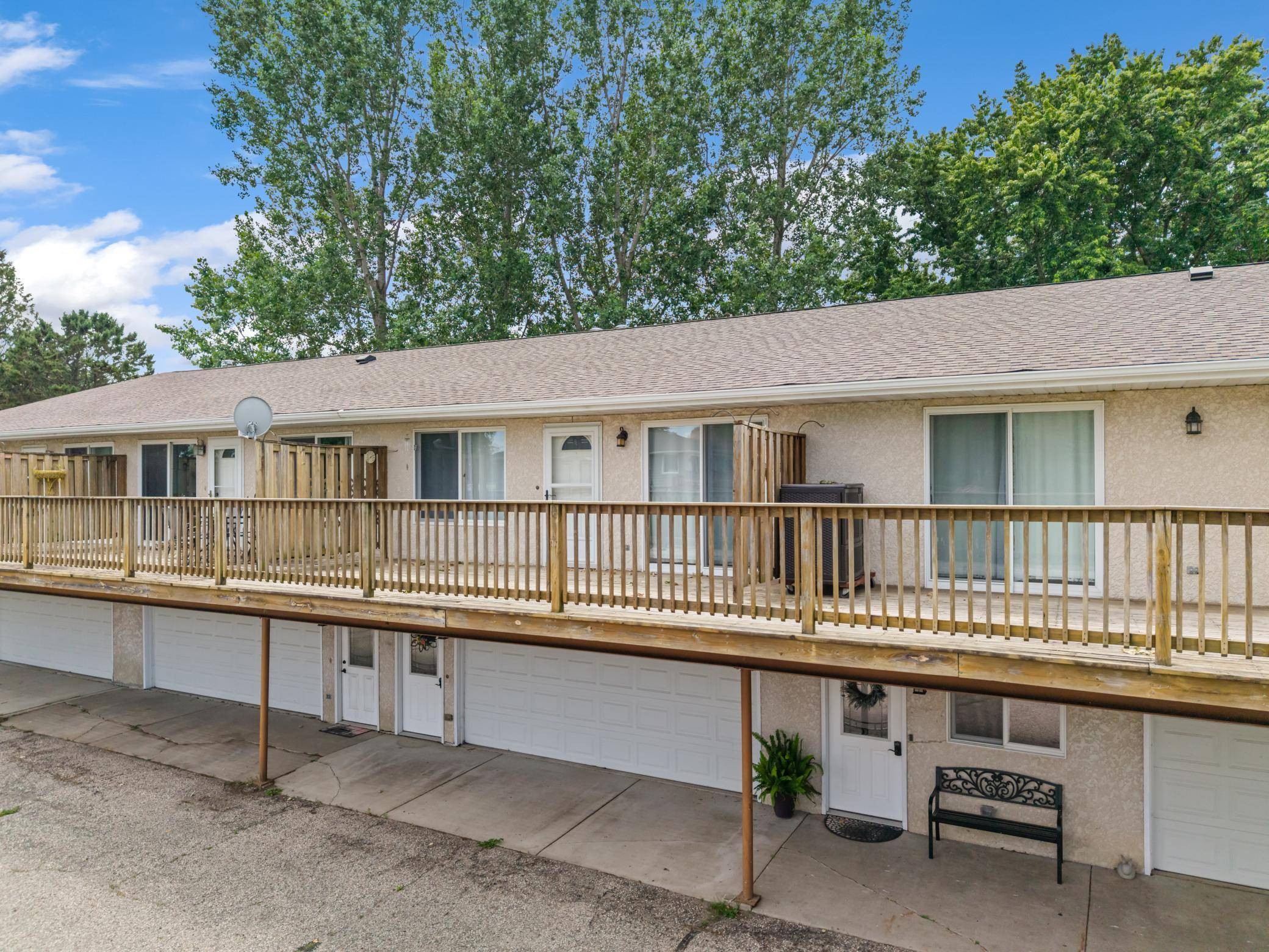 815 Kingston ST N, Caledonia, MN 55921