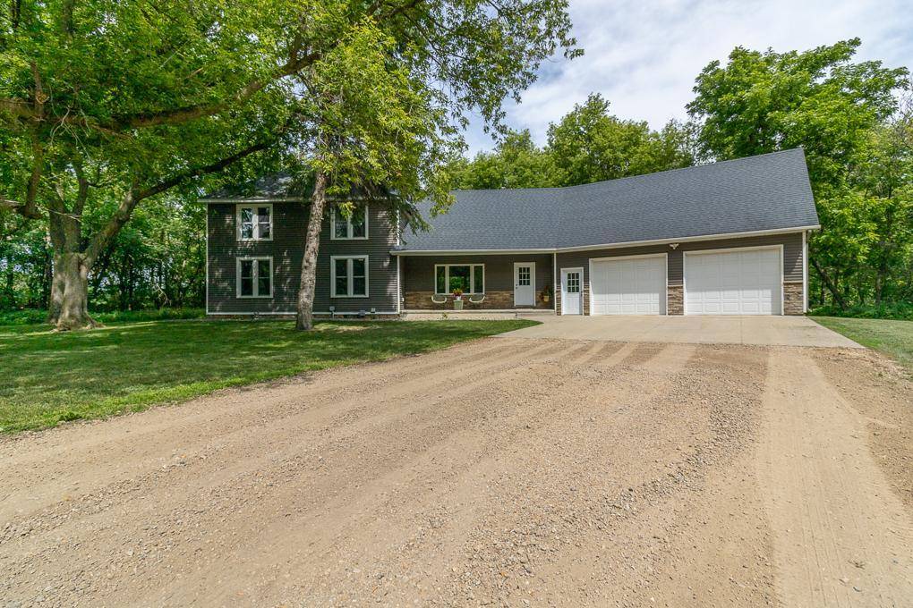 58385 Kirkwood RD, Mankato, MN 56001