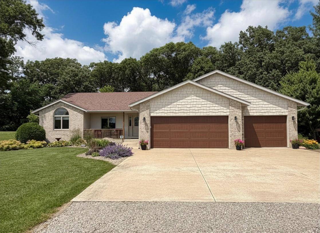 3738 NW 85th AVE, Owatonna, MN 55060
