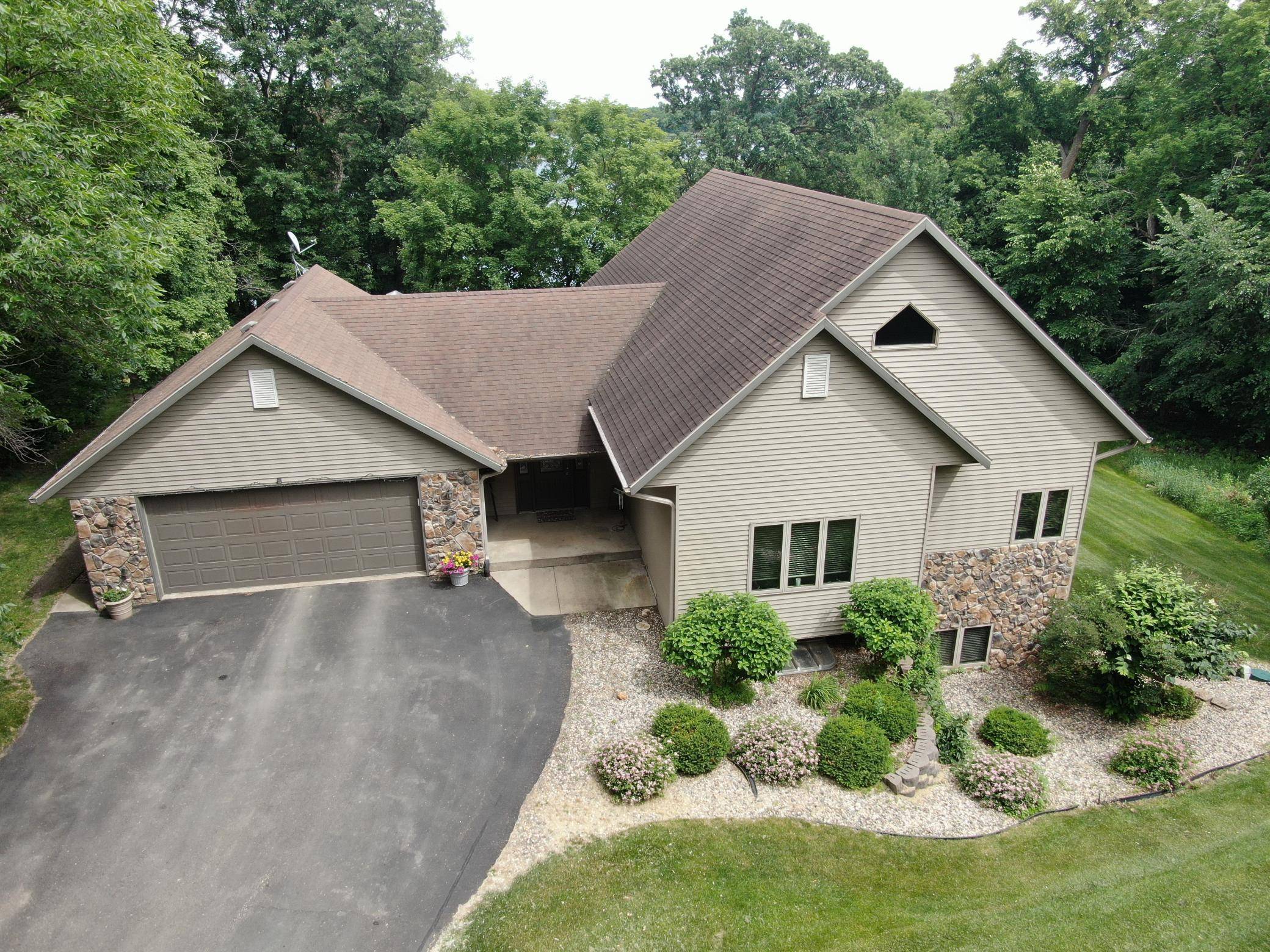 2855 Doe Run LN SW, Farwell, MN 56327