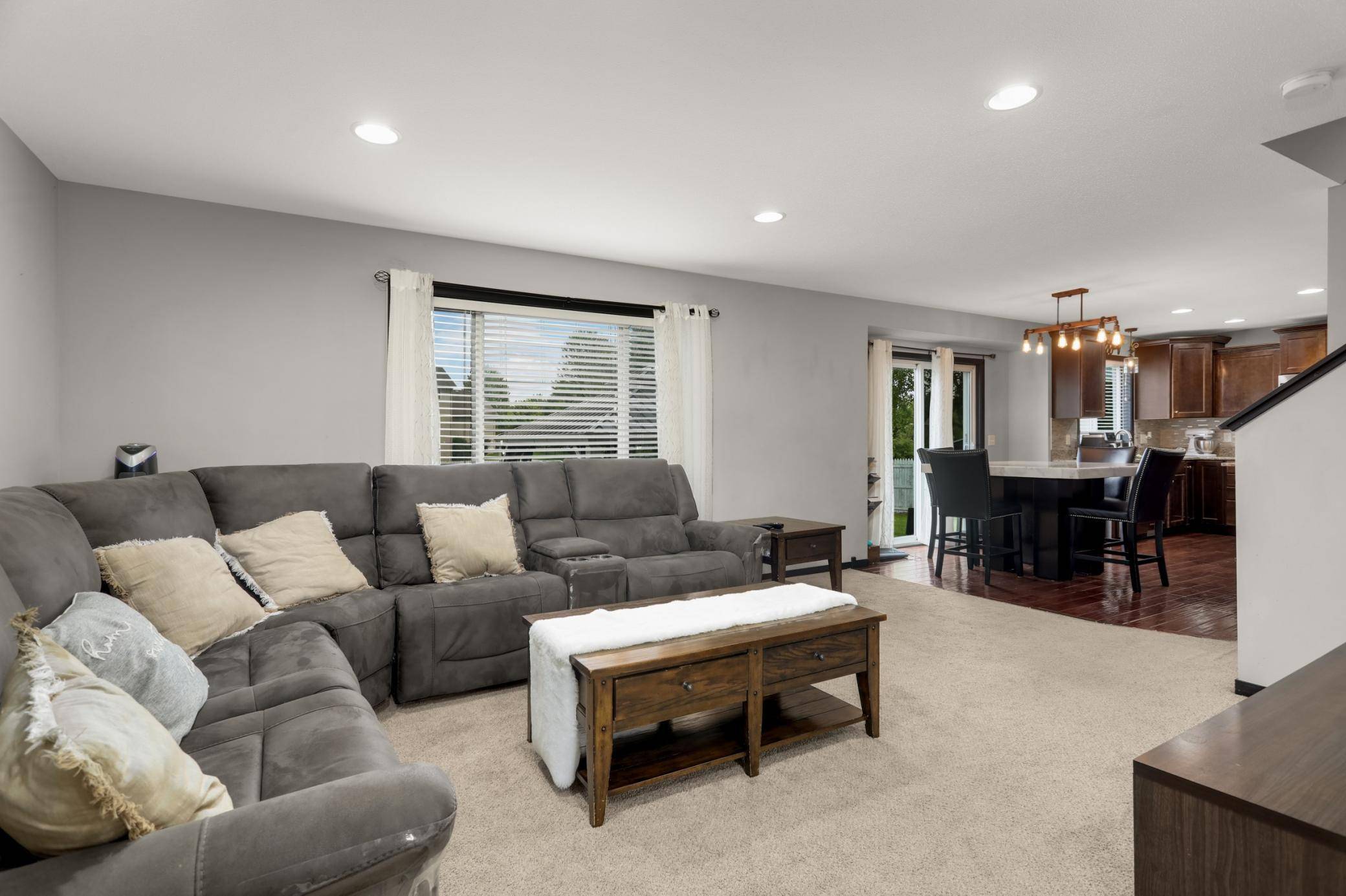 4998 Kama LN NE, Albertville, MN 55301