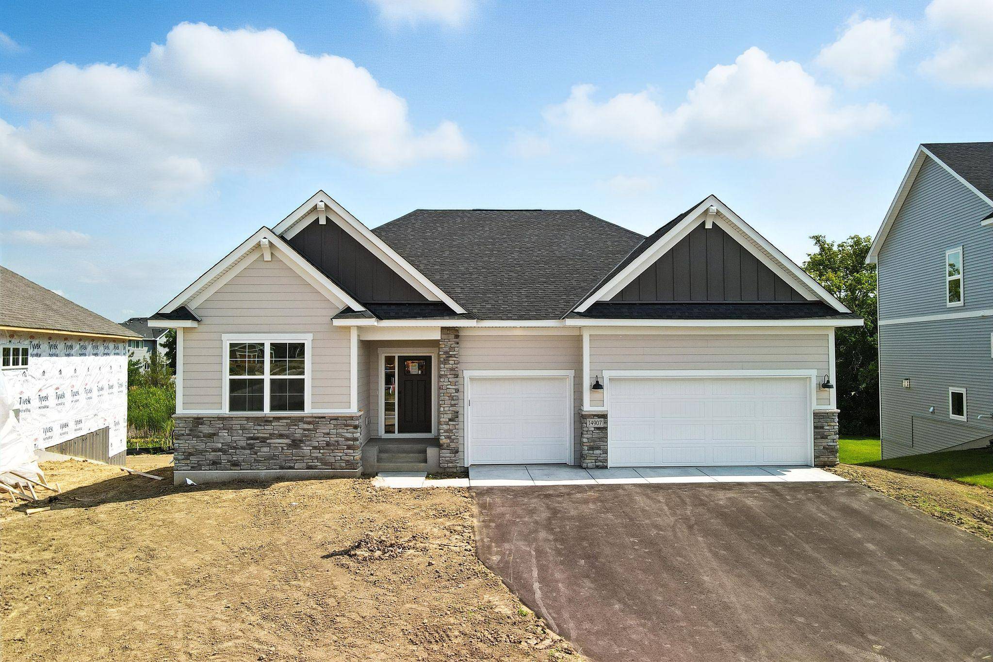 14550 Minnesota LN N, Dayton, MN 55327
