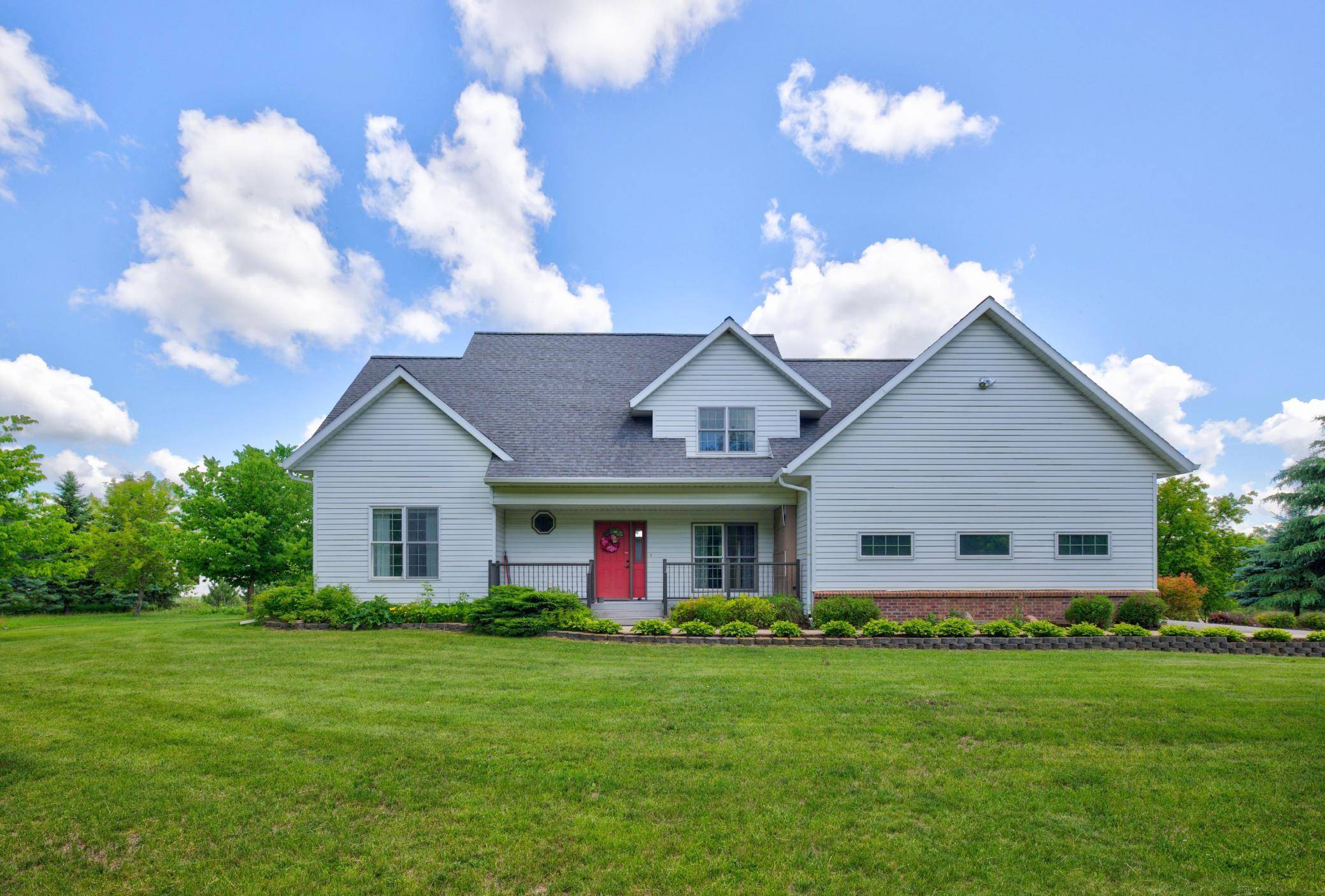 29012 Gopher LN, Akeley, MN 56433