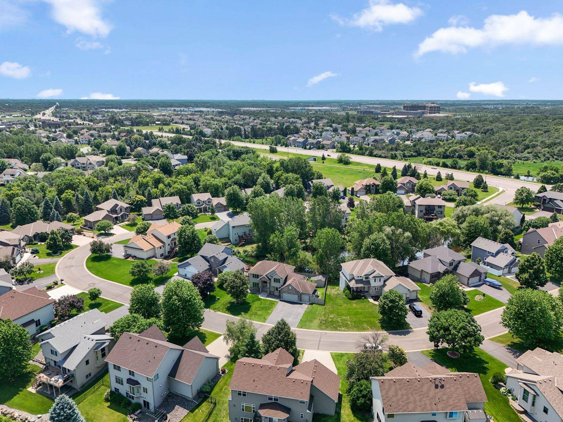 6172 104th CIR N, Brooklyn Park, MN 55443
